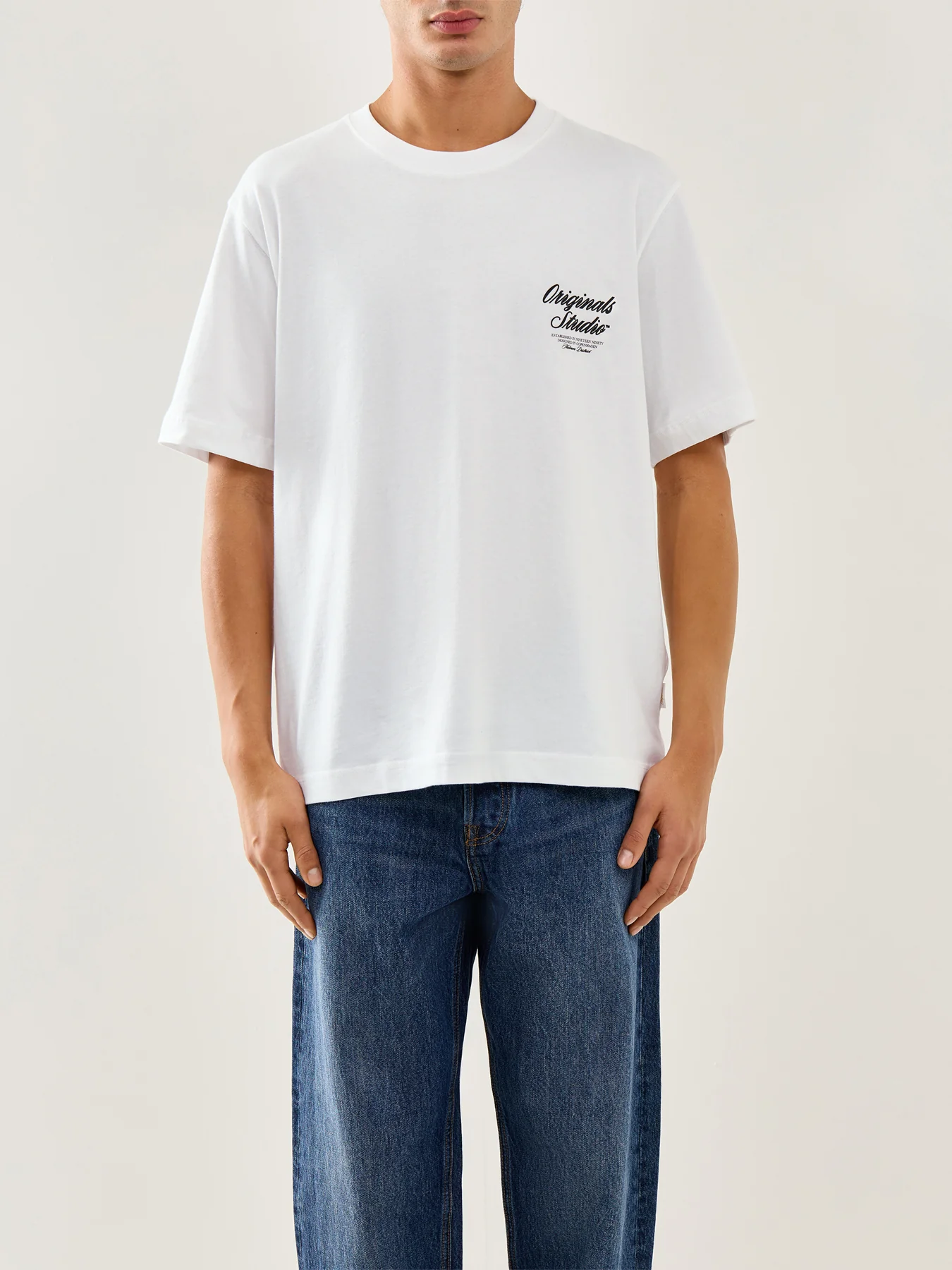 Typo Crew Neck T-Shirt White - Image 4