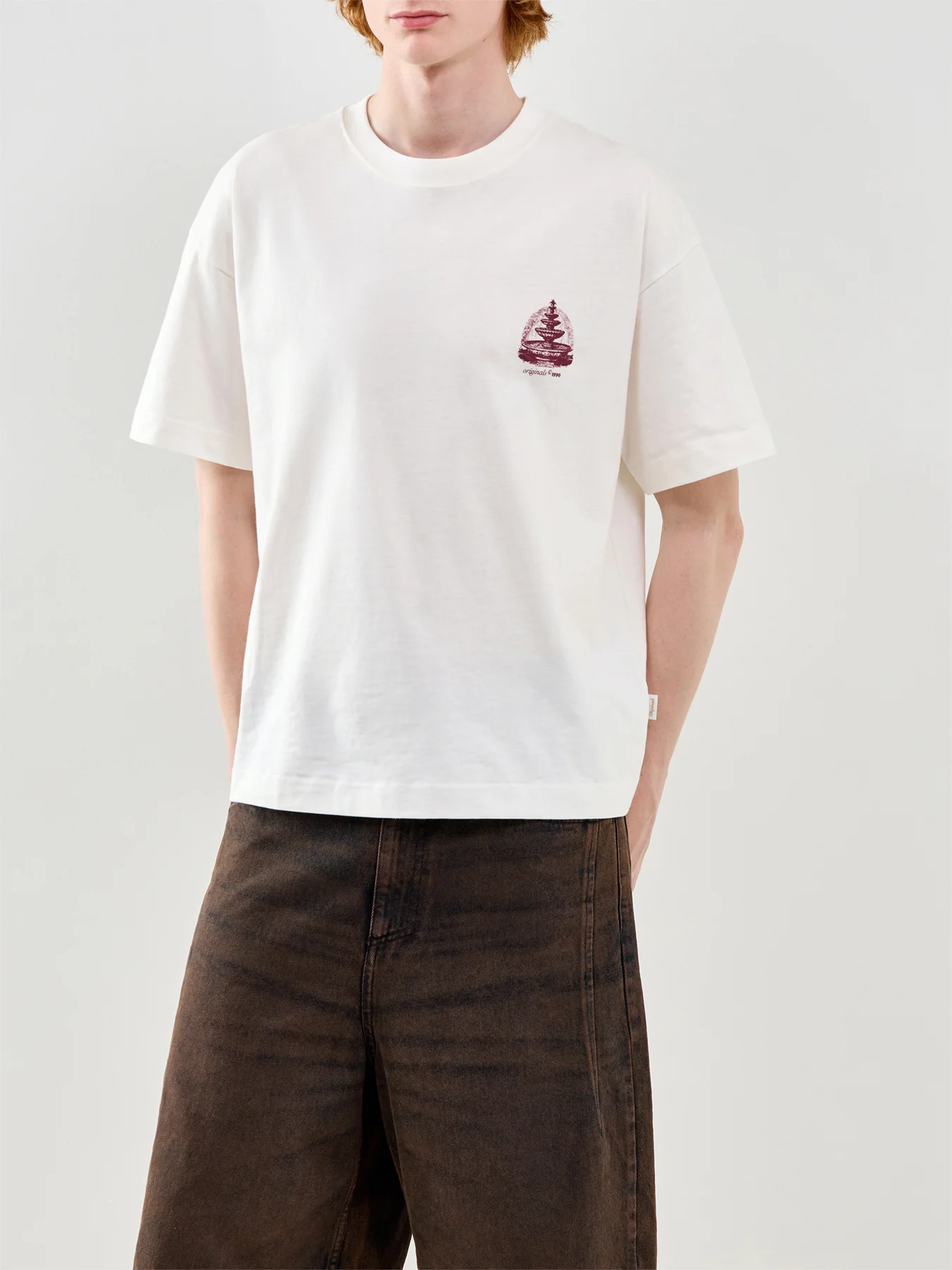 Back Print T Shirt White - Image 4