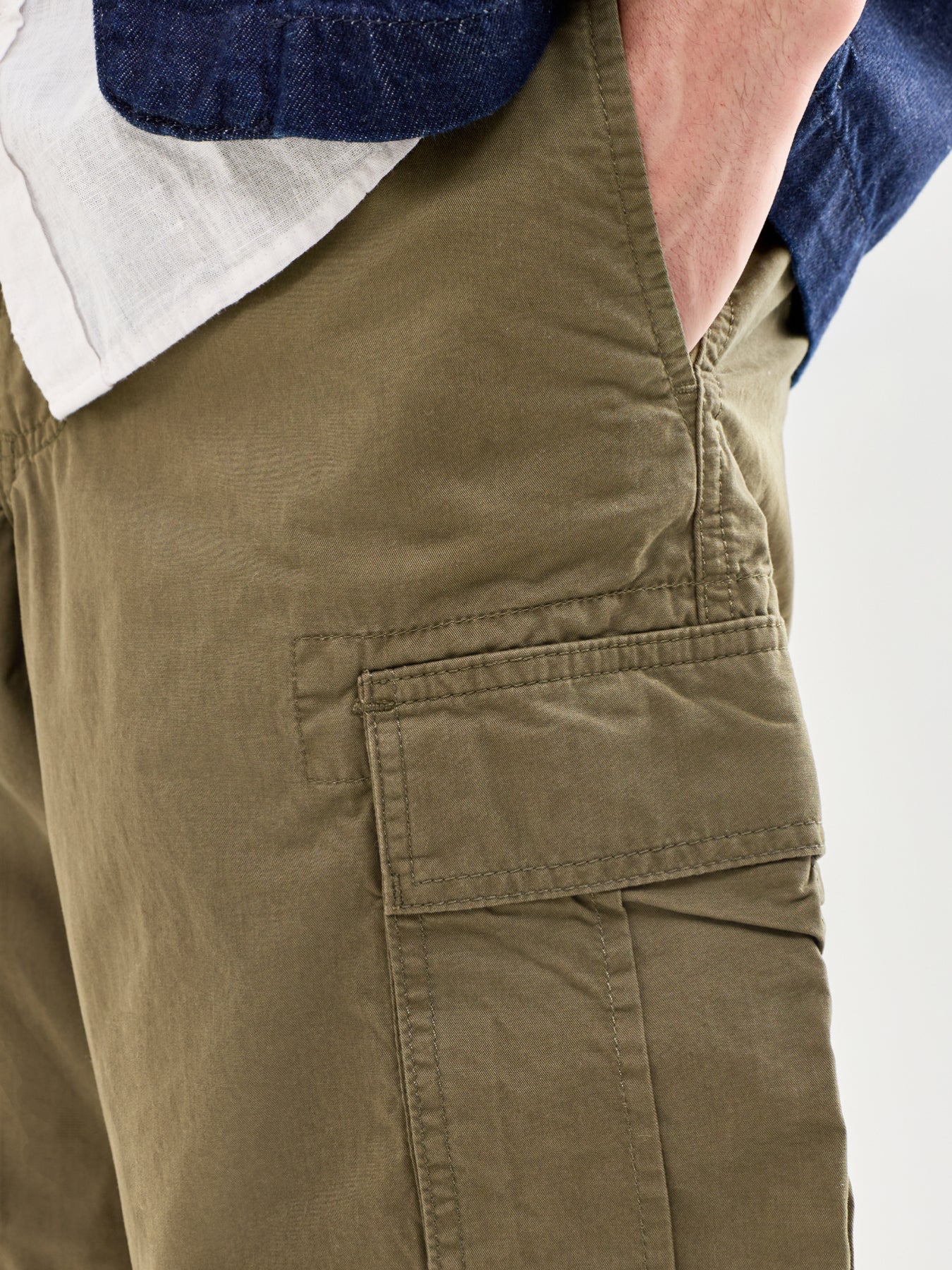 Cole Cargo Shorts Olive - Image 3
