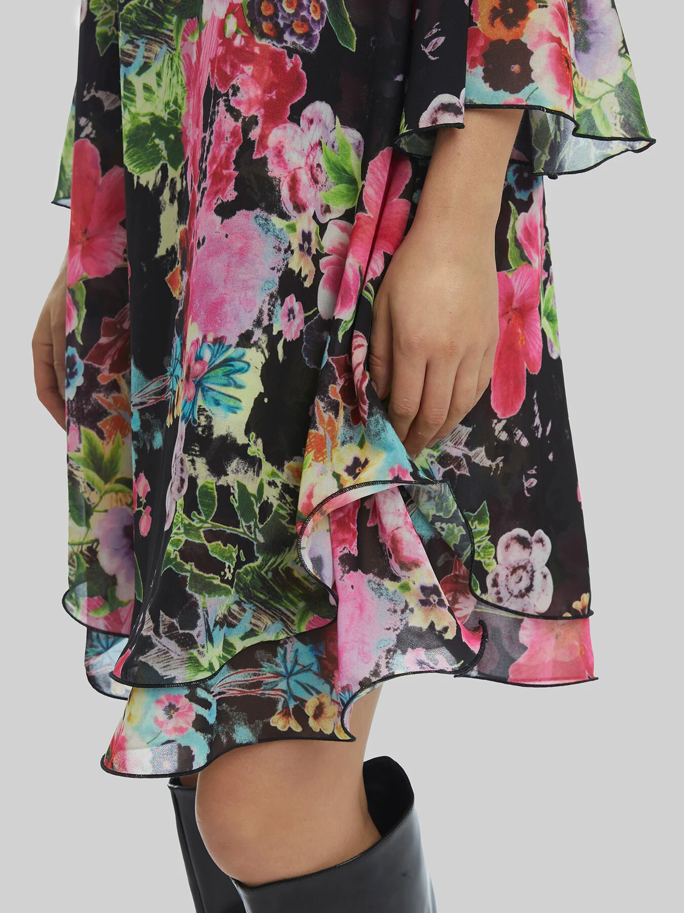 Flower Print Wave Hem Dress - Image 3