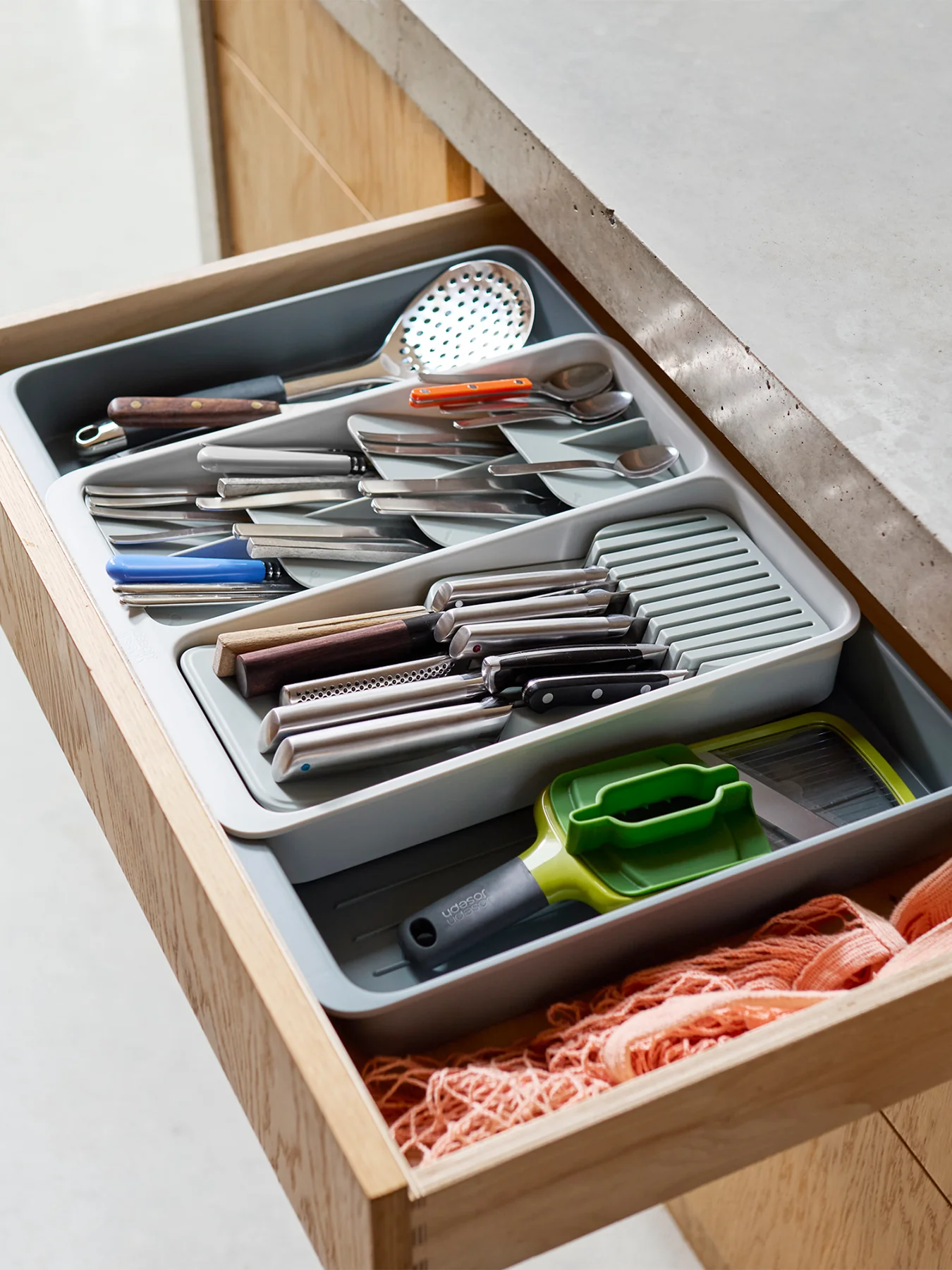 DrawerStore Expanding Knife Block Light Stone - Image 2