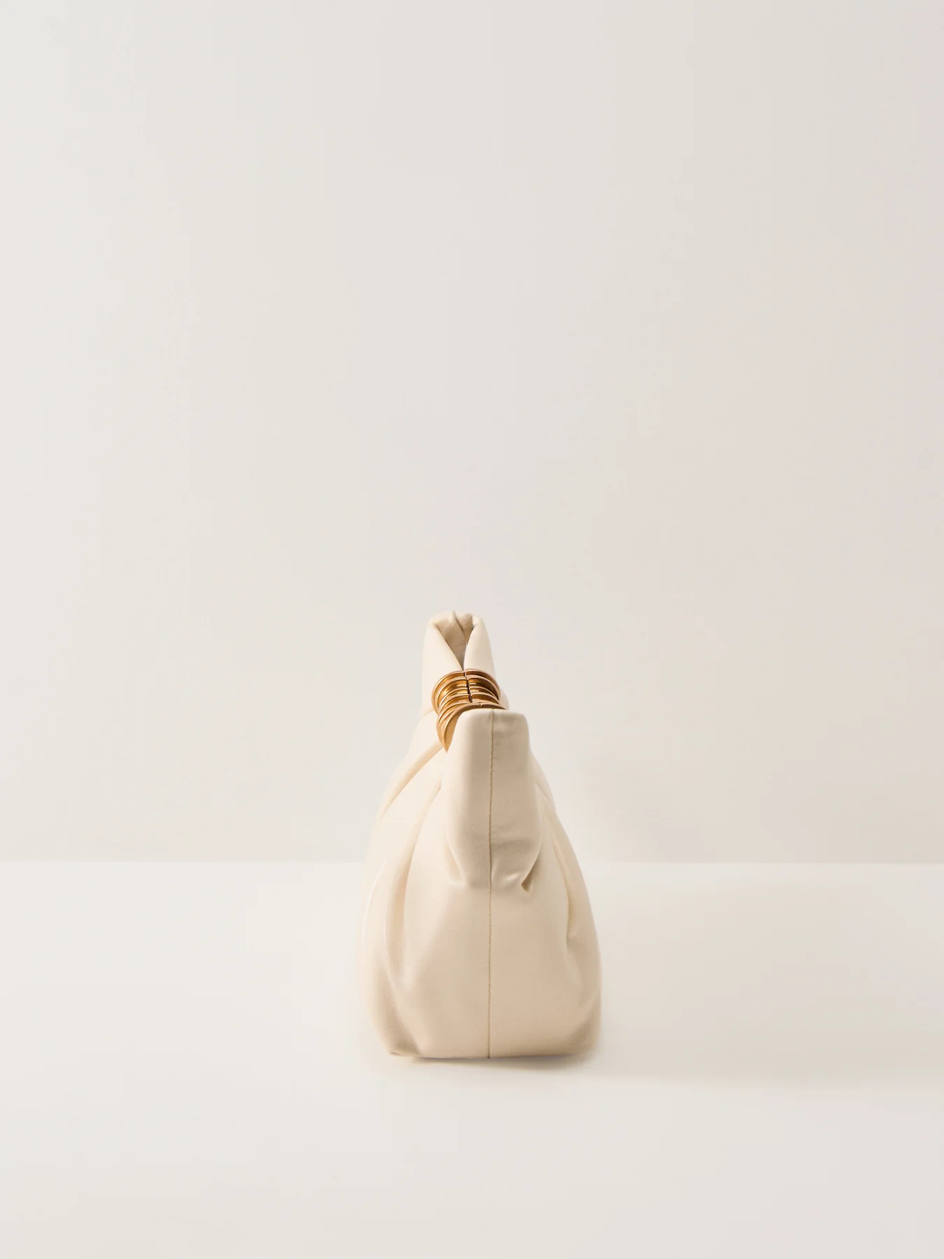 Leia Pleated Clutch Champagne - Image 4