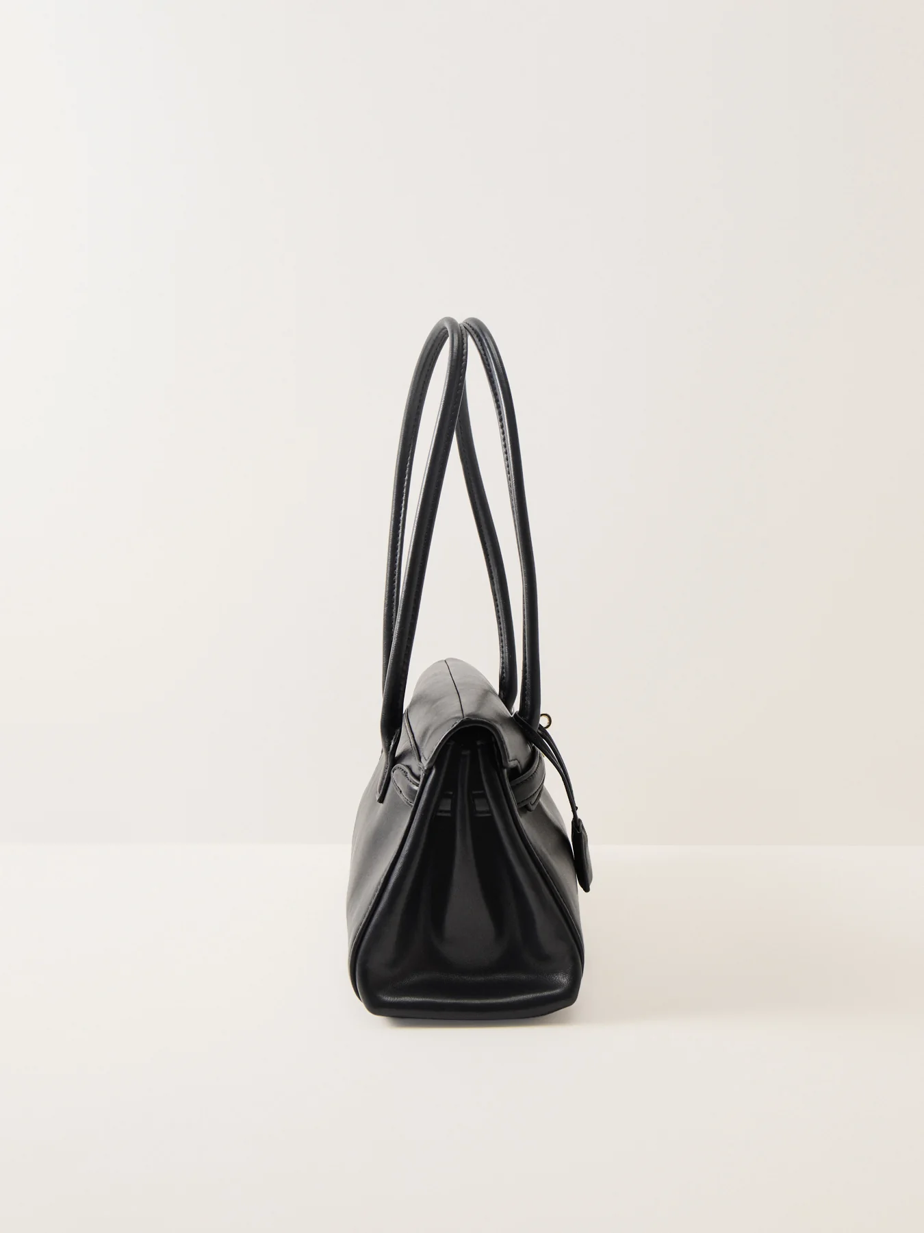 Yara Shoulder Bag Black - Image 4