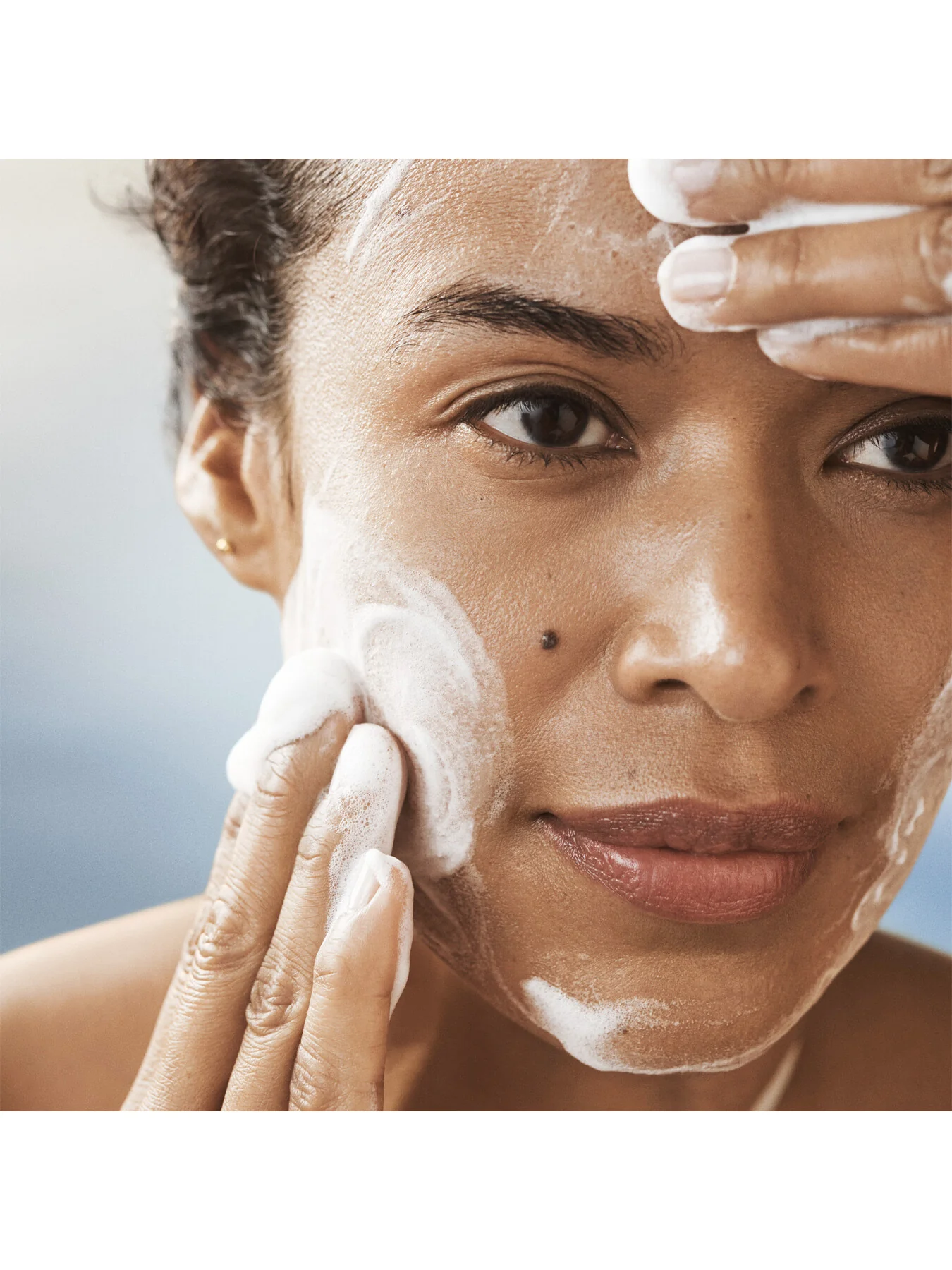 Foaming Cleanser 125ml - Image 3
