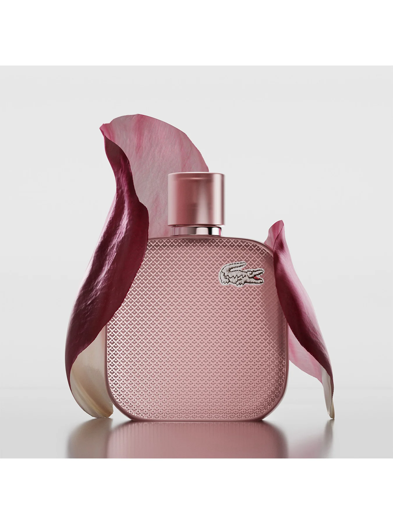 L.12.12 Silver Rose Eau de Parfum 100ml - Image 3