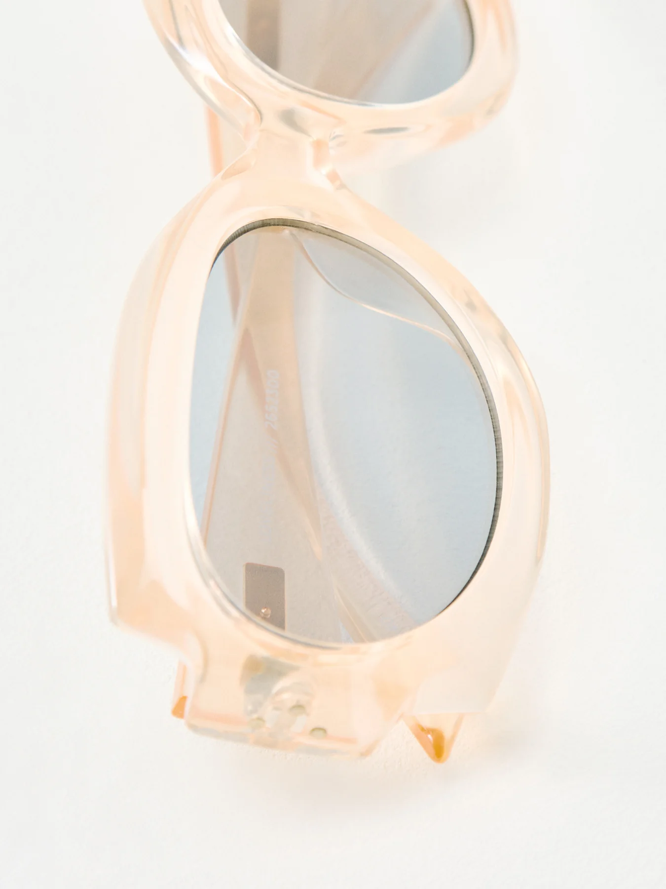Loveliness Sunglasses Nude Amber Tint - Image 3