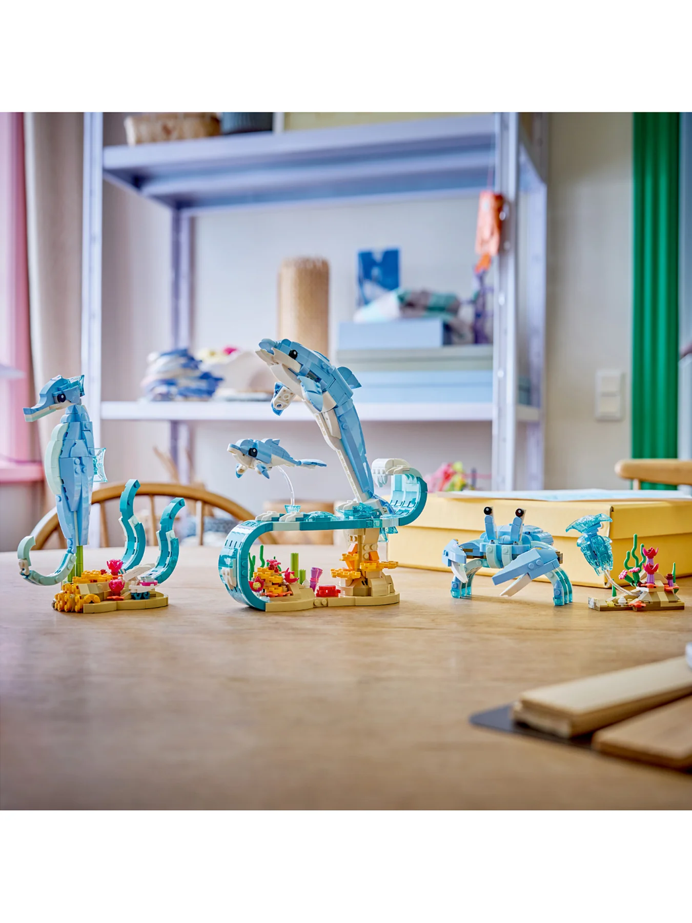 Creator Sea Animals Beautiful Dolphins Set 31385 - Image 3