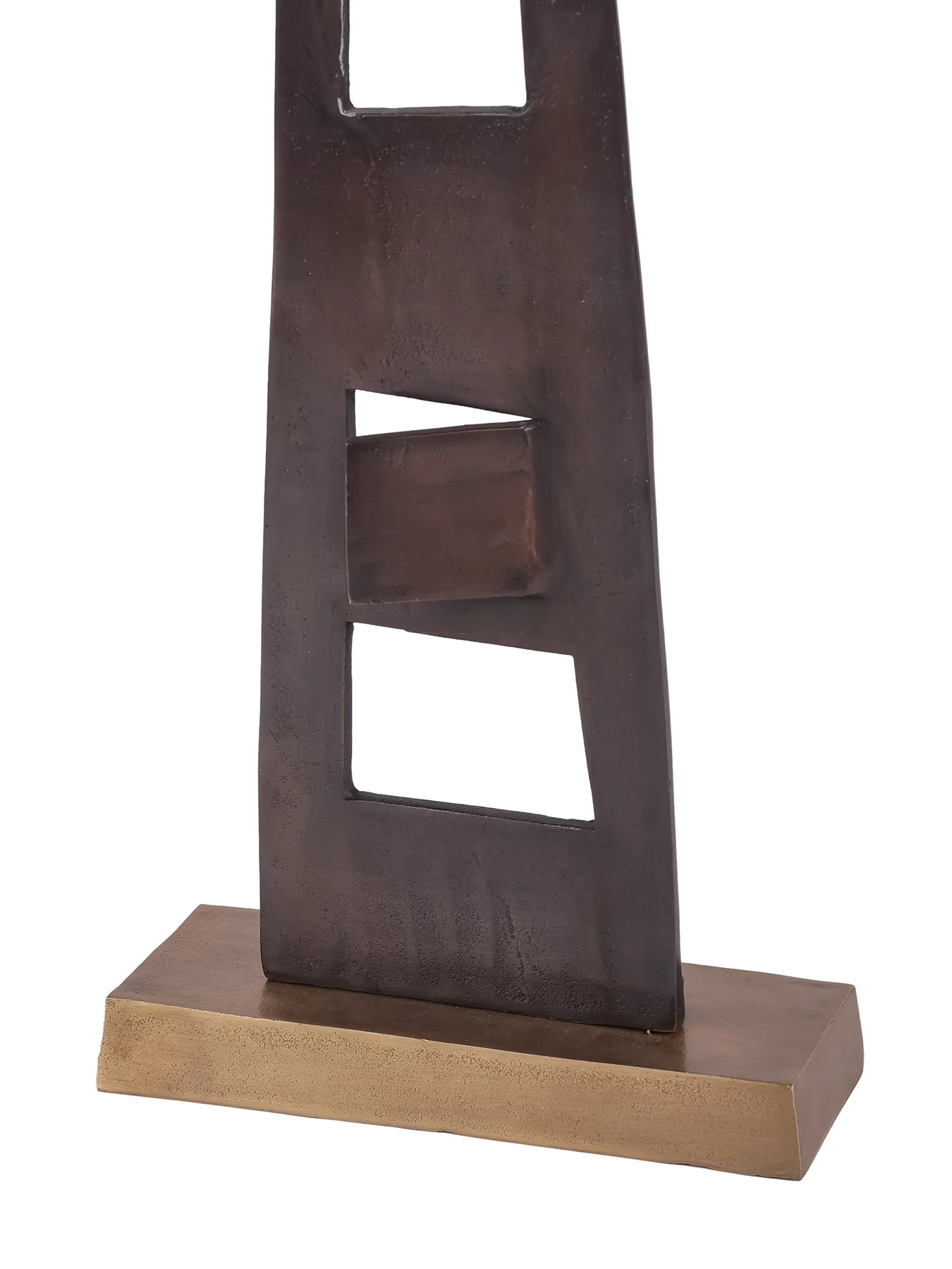 Cairns Abstract Sculpture - Image 2