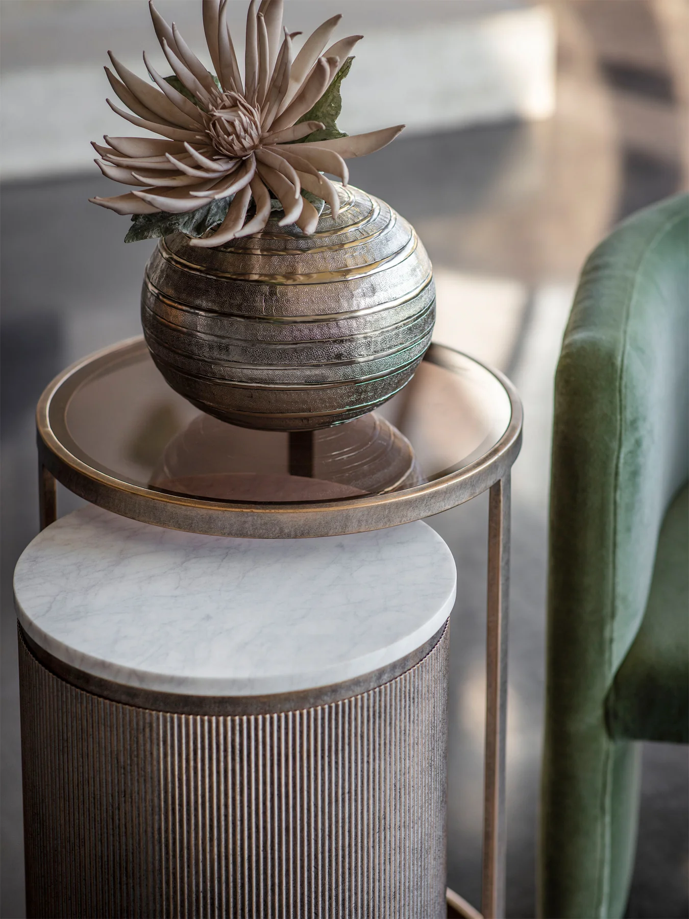 Belvedere Aged Gold Set Of 2 Nesting Side Tables - Image 4