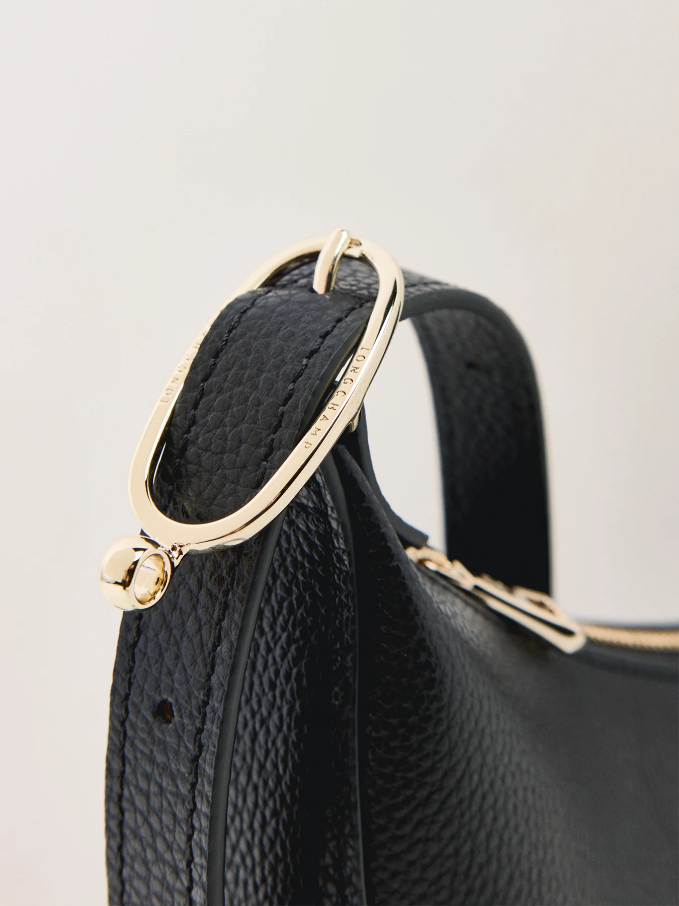 Le Foulonné Small Leather Crossbody Bag Black - Image 5