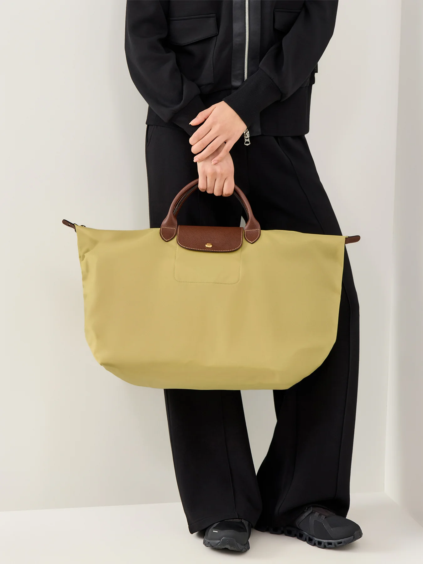 Le Pliage Large Nylon Travel Bag Pistachio - Image 2