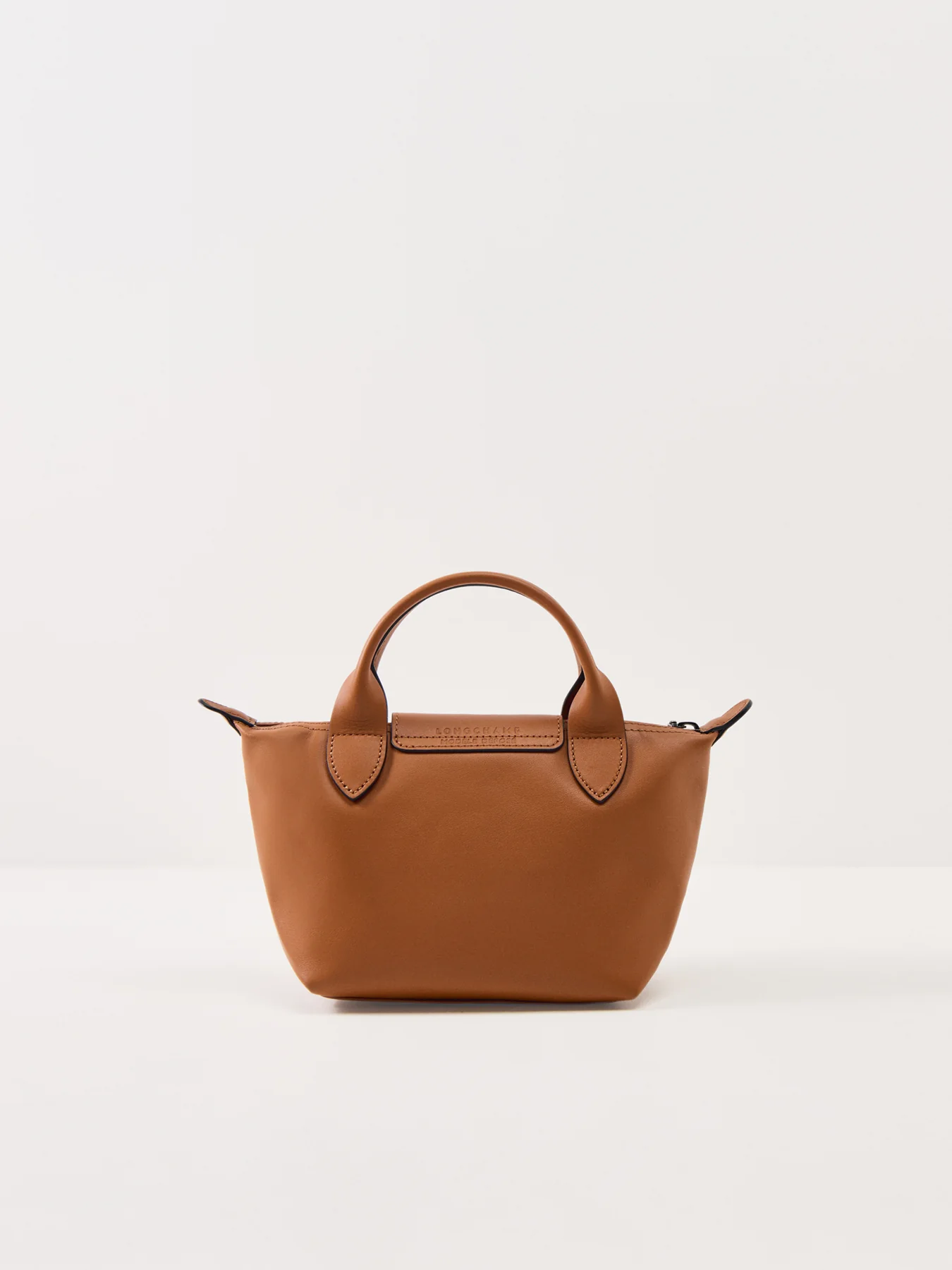 Le Pliage Xtra Extra-Small Leather Handbag Cashew - Image 3