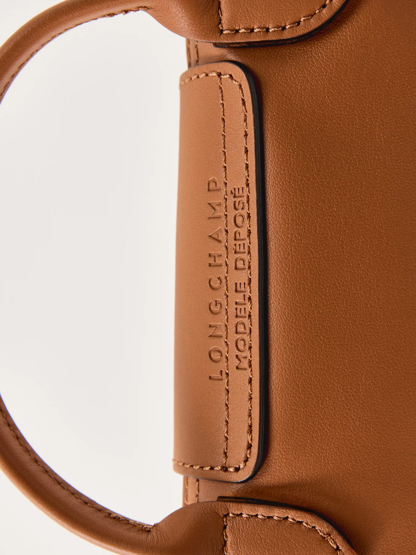 Le Pliage Xtra Extra-Small Leather Pouch Cashew - Image 5