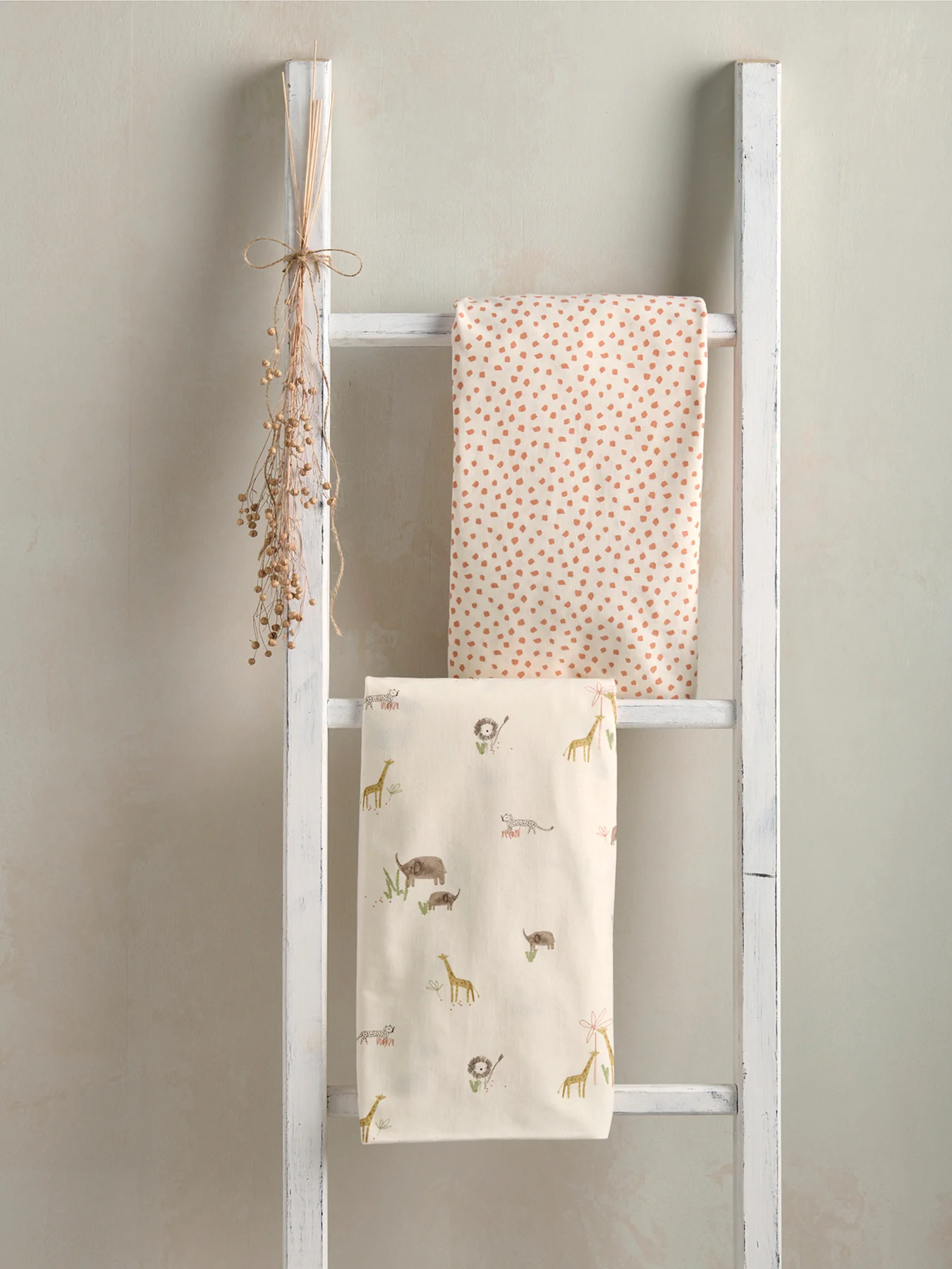 2 CotBed Fitted Sheets Jungle - Image 3