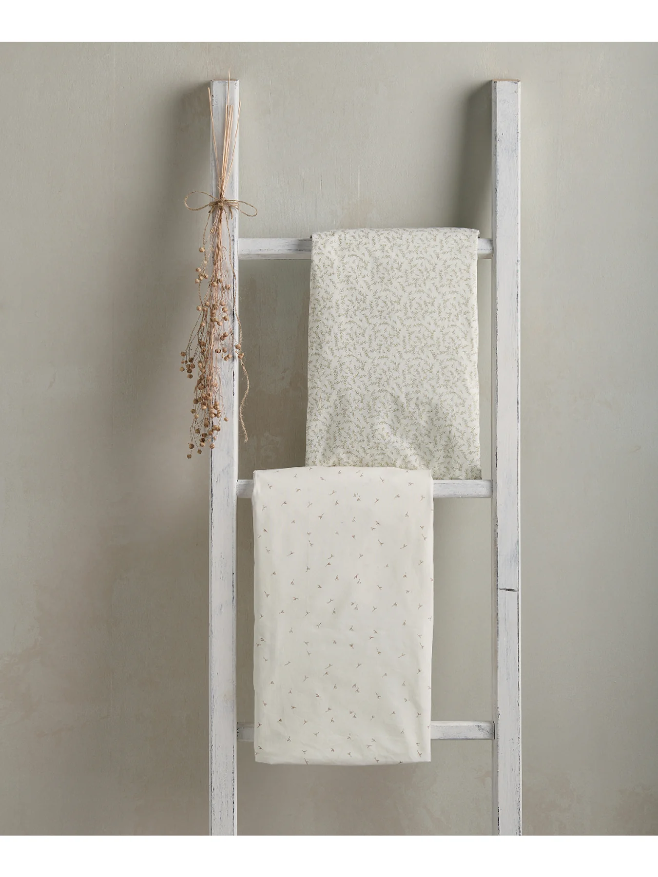 2 CotBed Fitted Sheets Seedling - Image 6