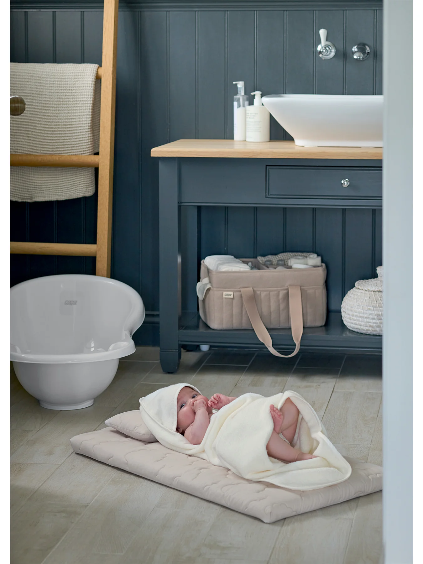 Essentials Changing Mattress - Image 7