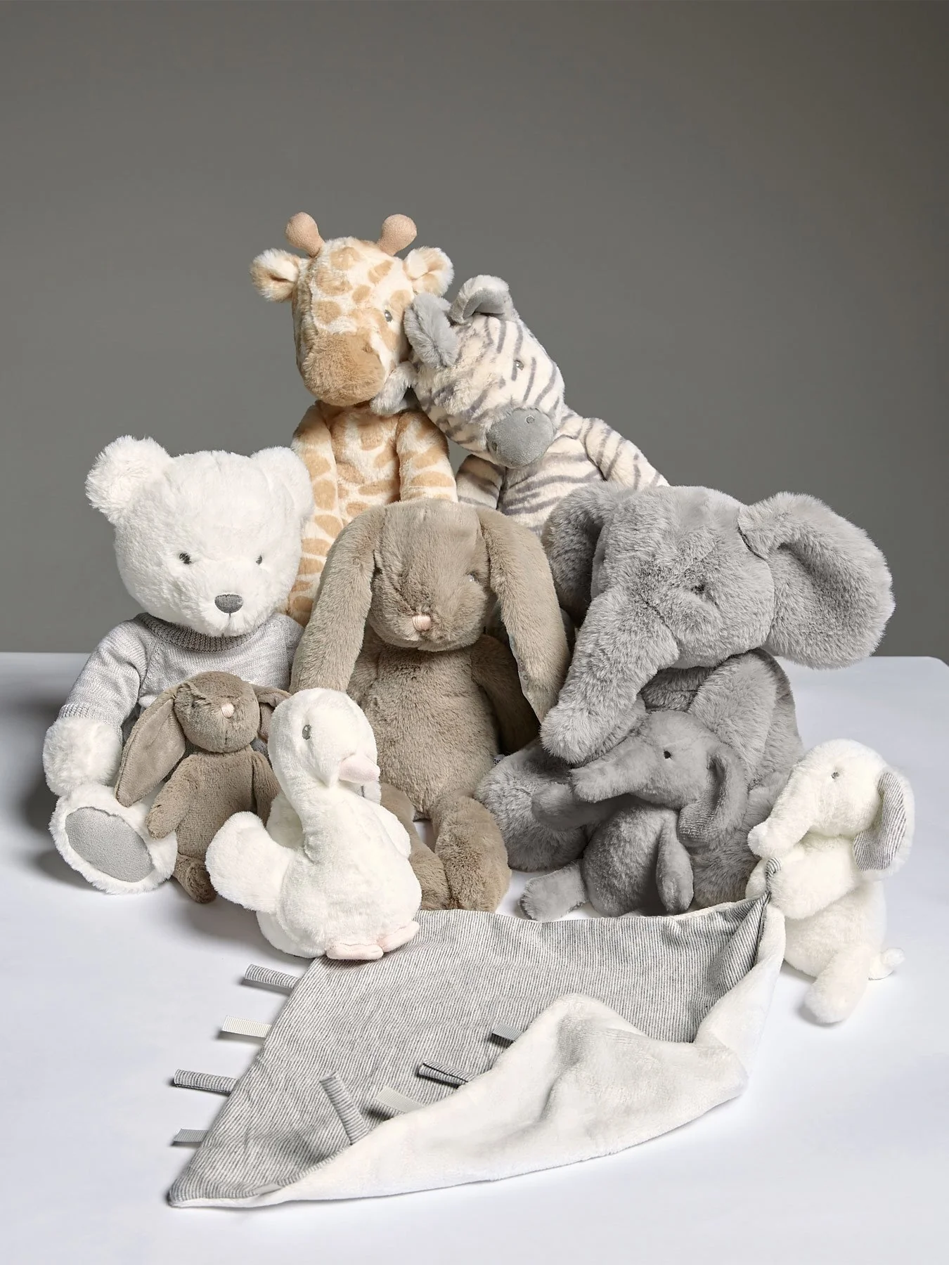 Elephant Comforter Grey - Image 3