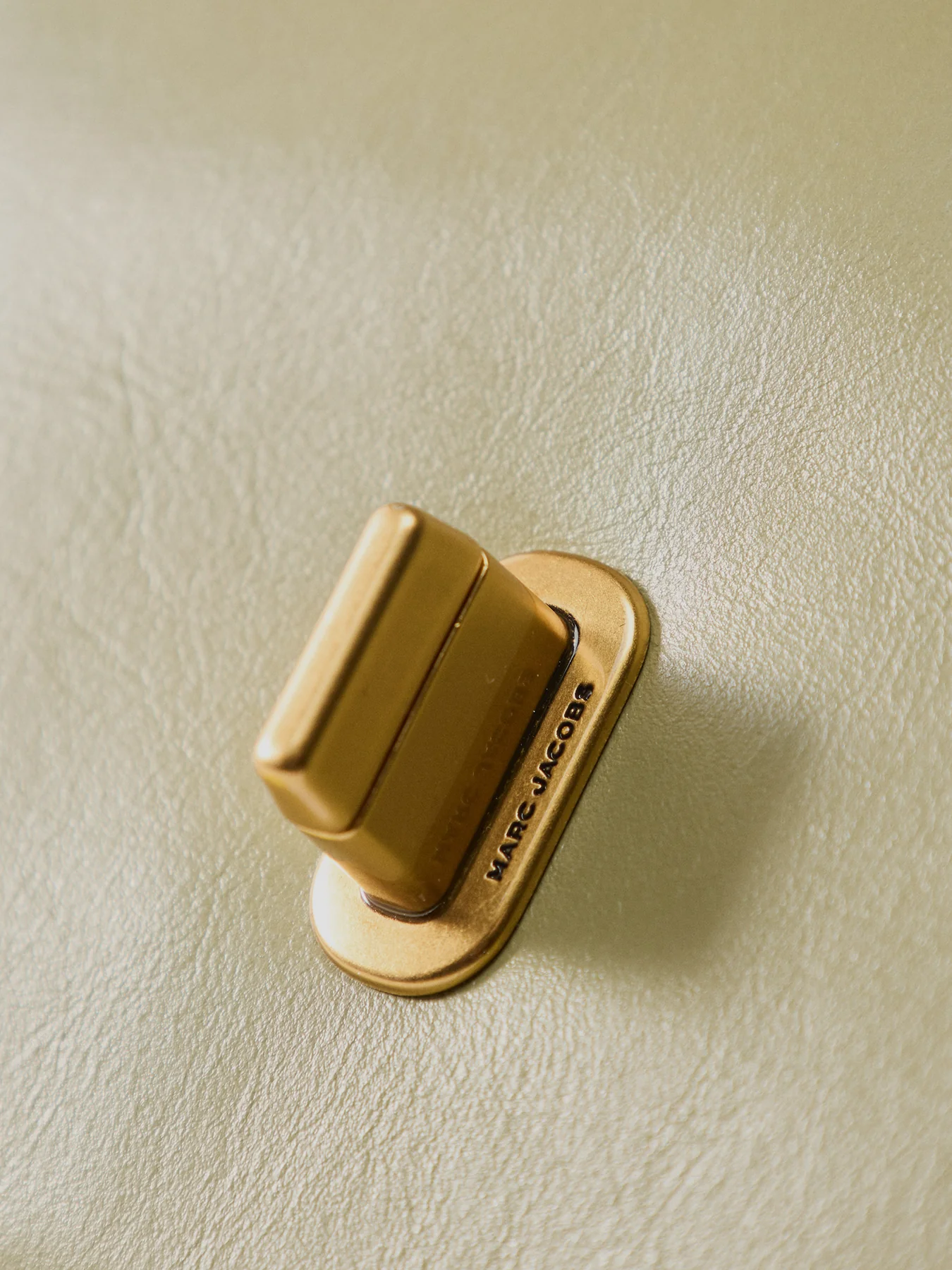 Dual Chain Wallet - Image 5