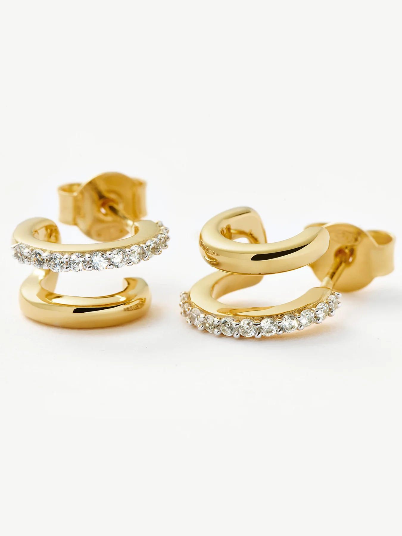 Double Huggie Earrings Gold - Image 3