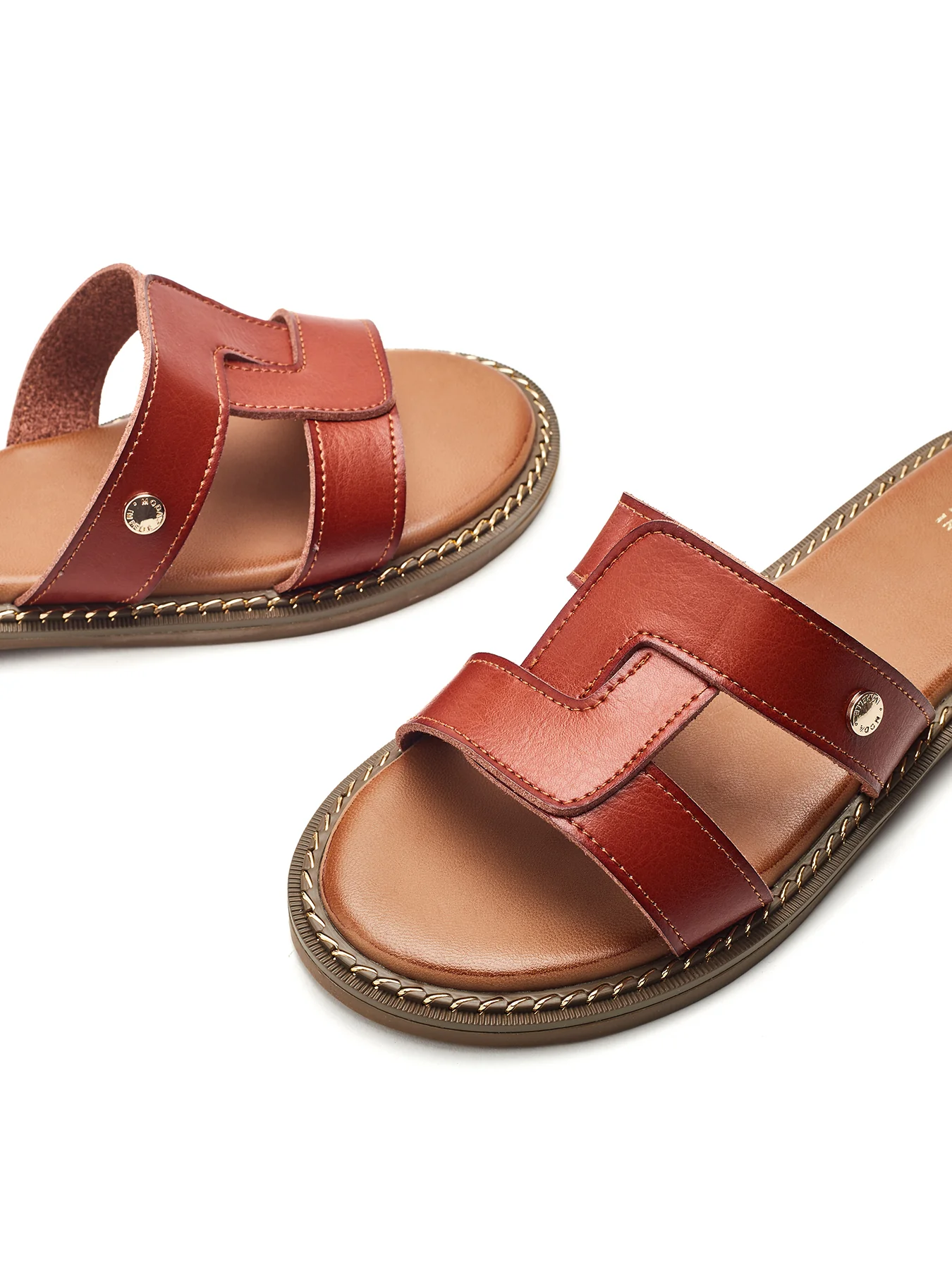 Lupin Flat Sandals Tan - Image 4