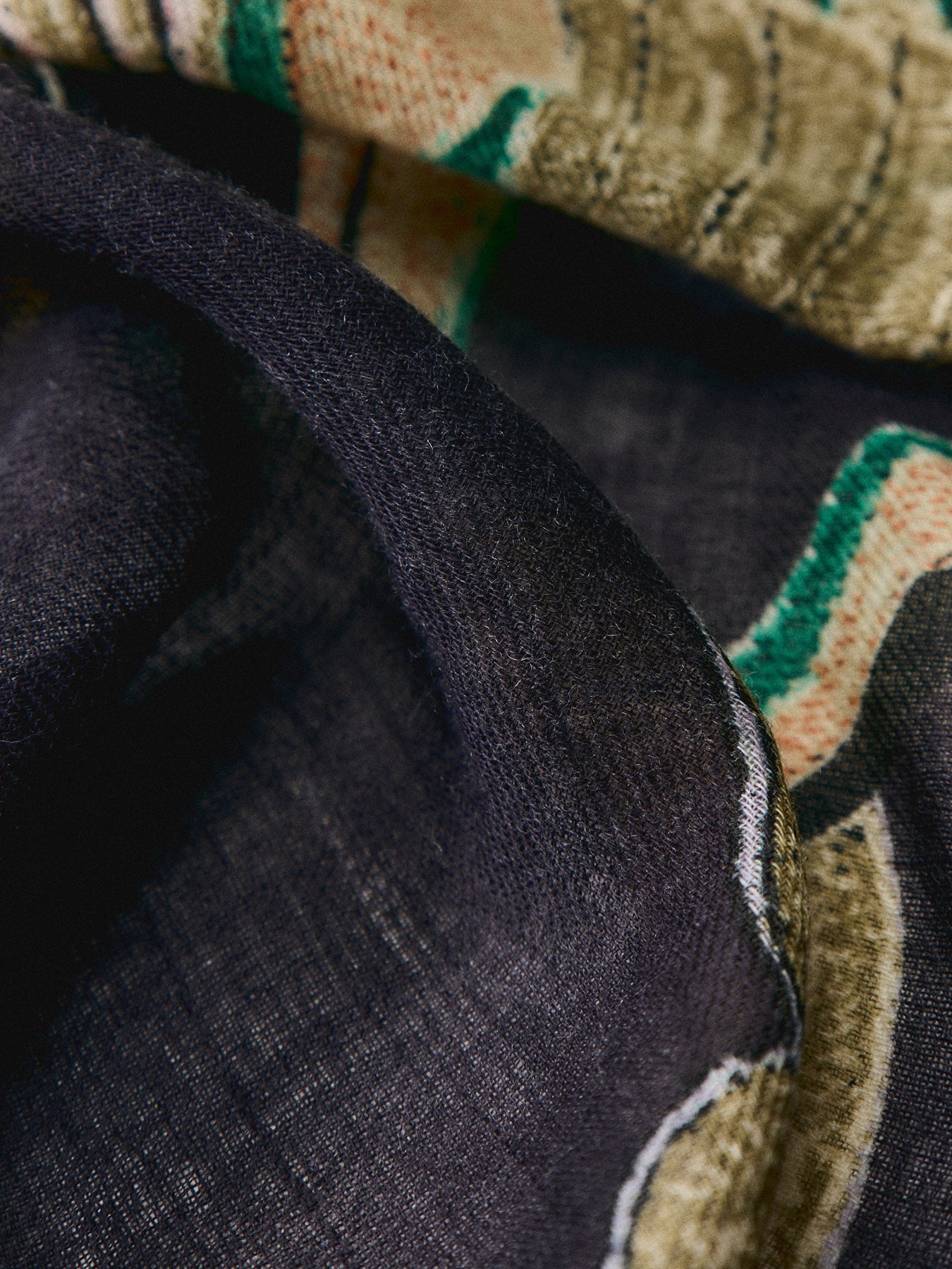 Crane Emerald Wool Scarf - Image 3