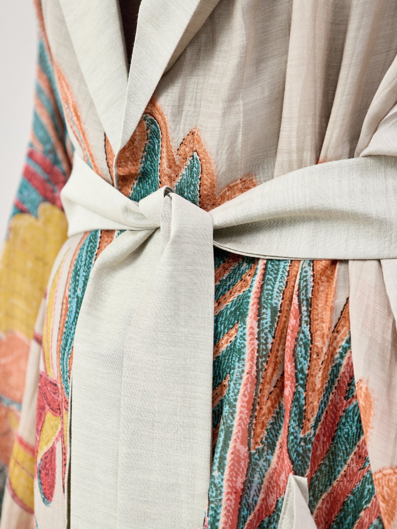 Crane Print Gown Grey - Image 3