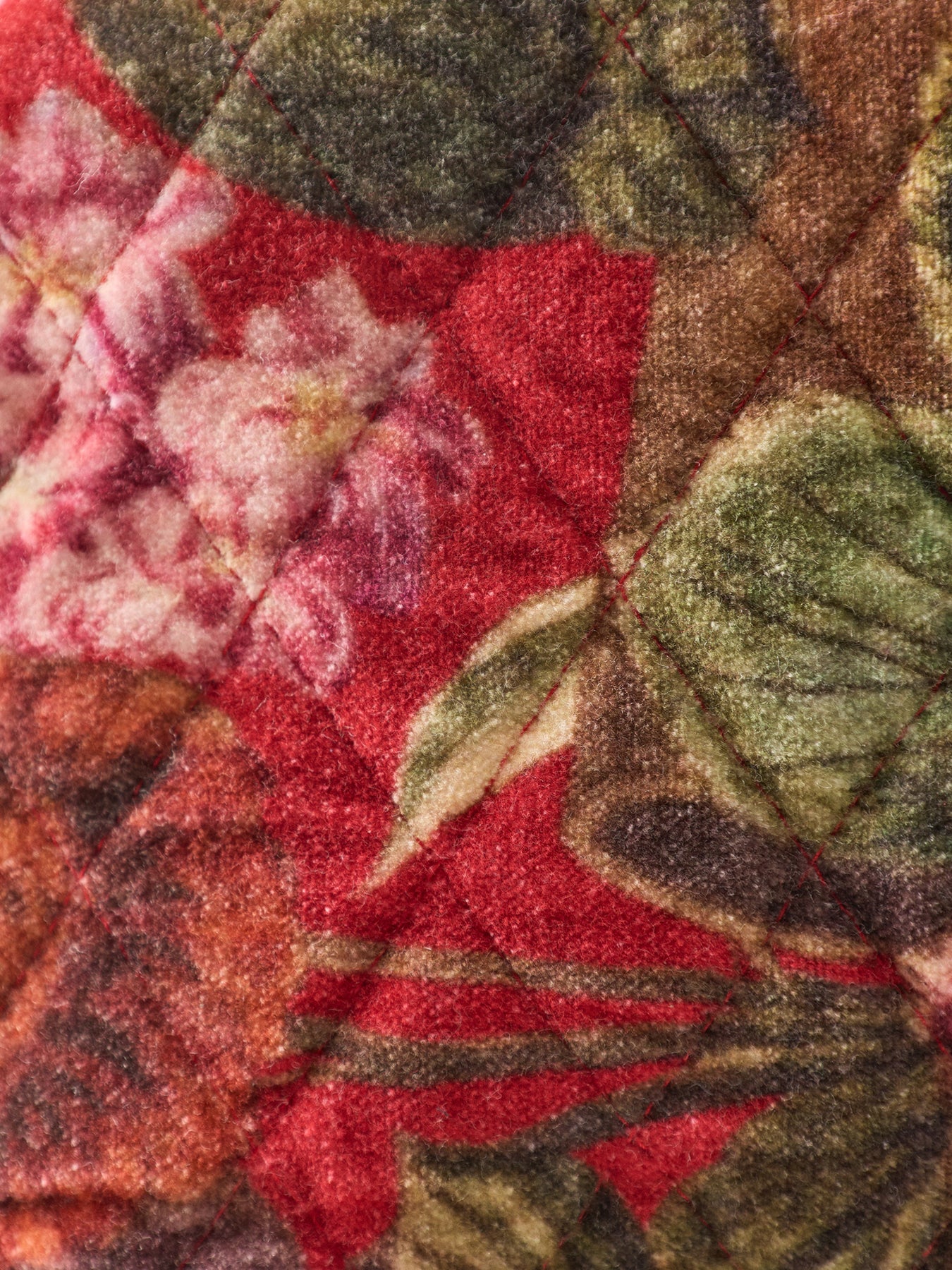 Primula Velvet Pouch Berry - Image 4