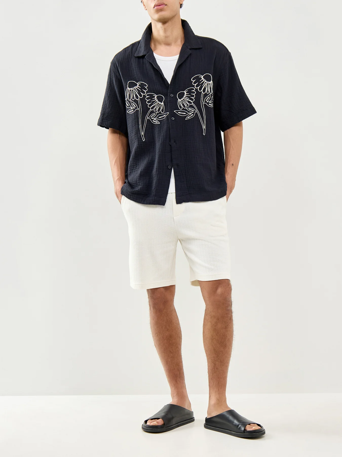 Jackson Relaxed Short Sleeve Shirt Black - Image 2