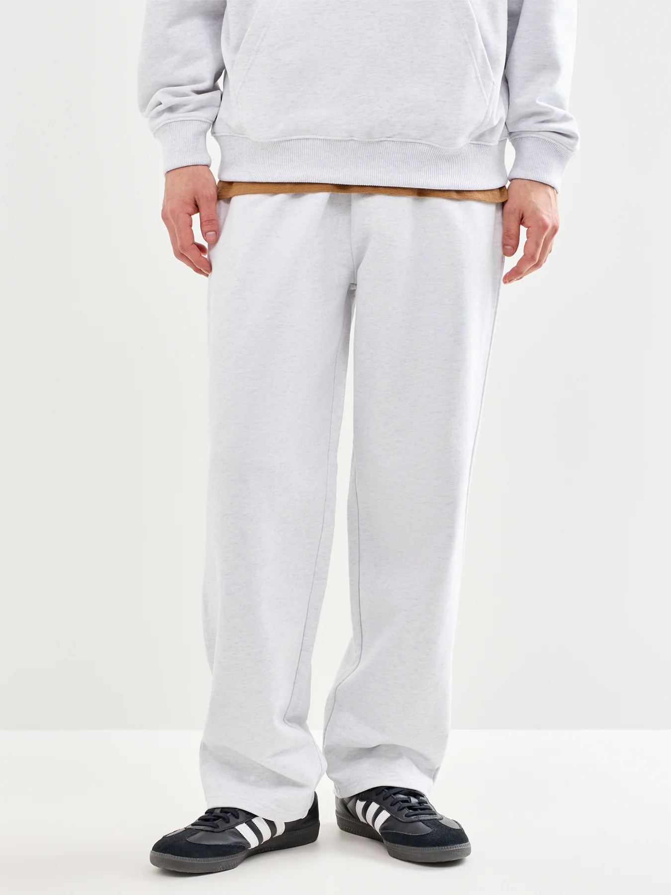 Lucas Loose Sweatpants Grey - Image 4