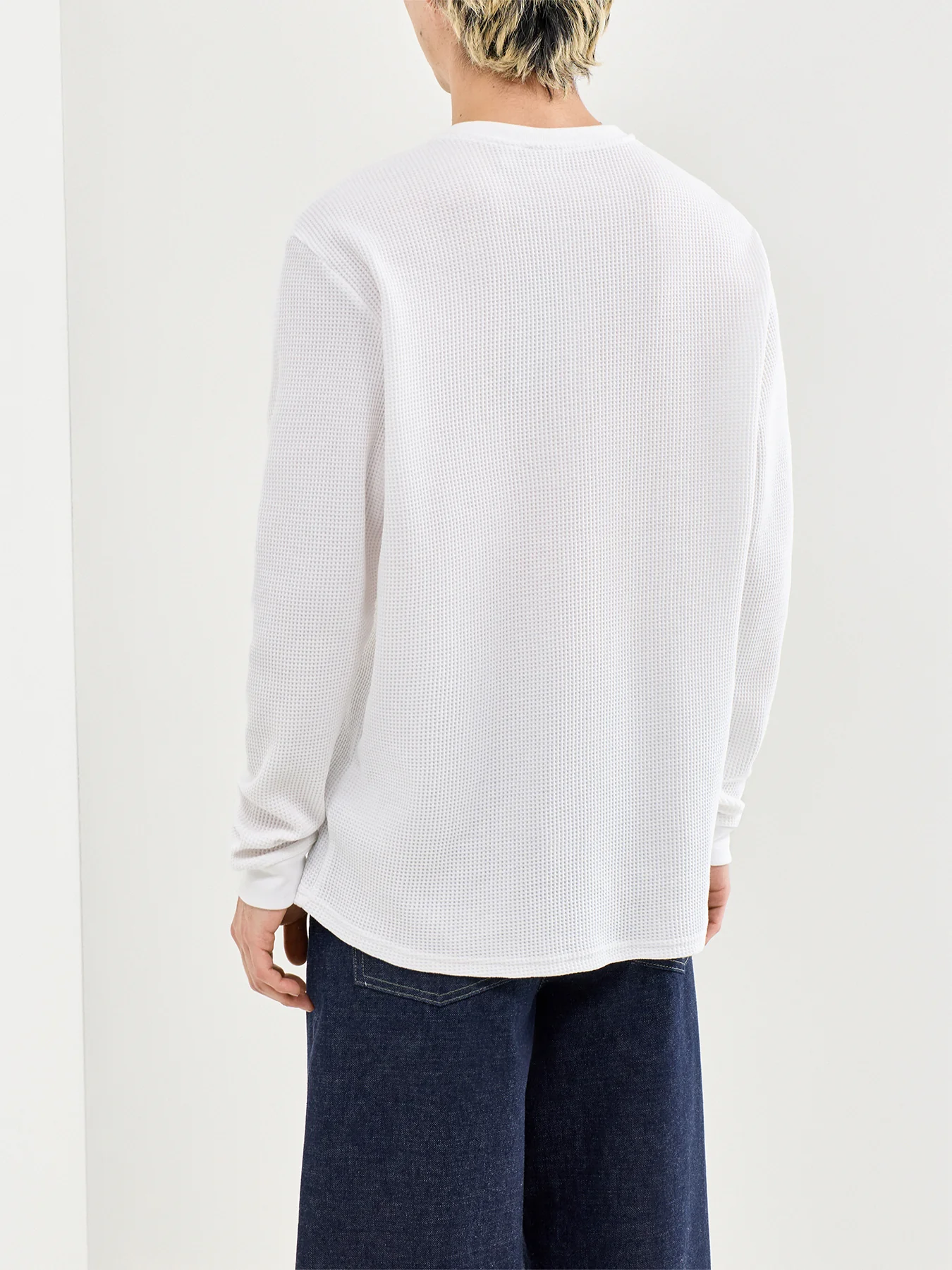 Stobie Long Sleeve Henley T-Shirt White - Image 5
