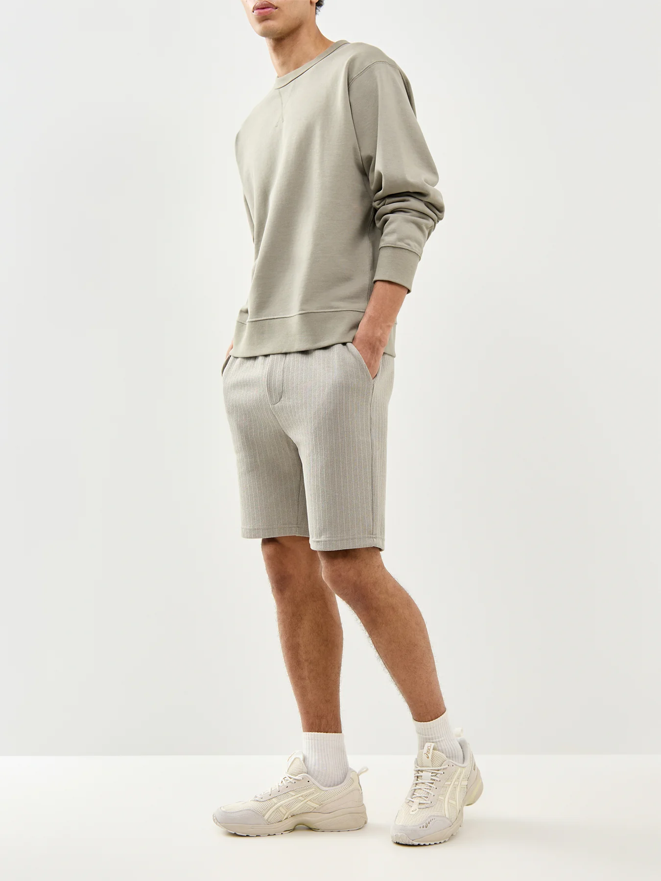 Trey Formal Shorts Grey - Image 2