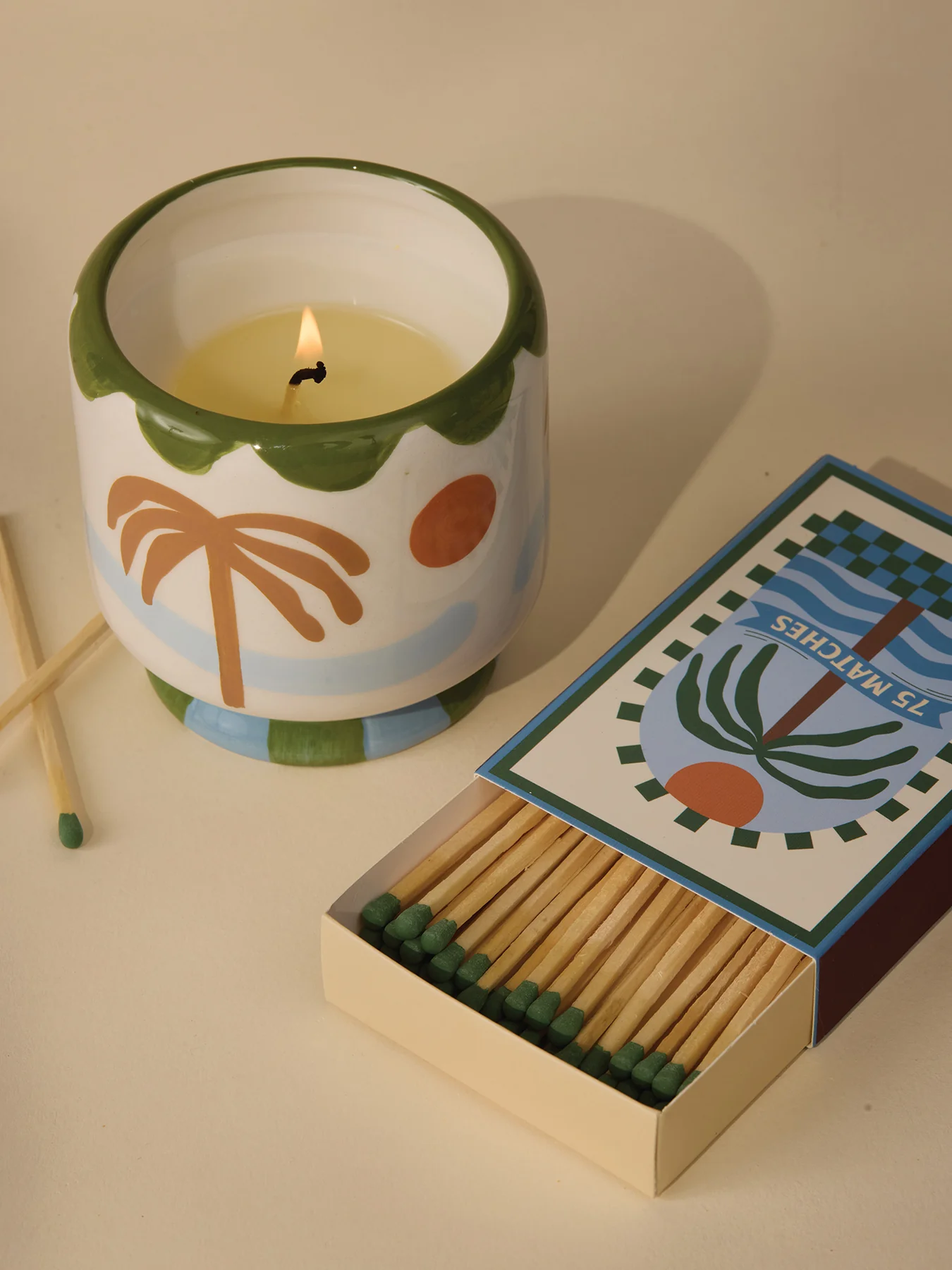 Lush Palms Palm Tree Ceramic Candle - Image 4