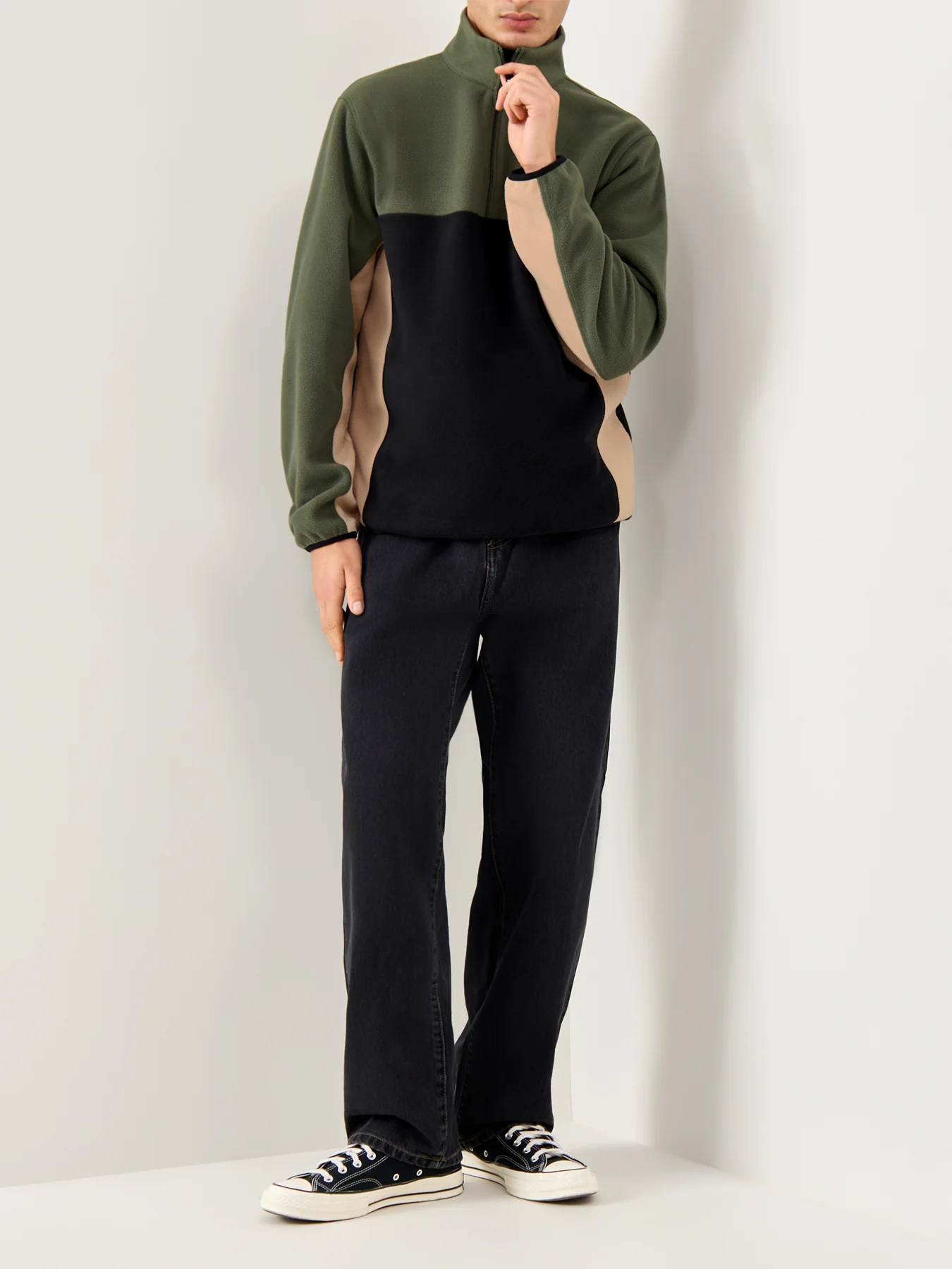 Apex Fleece Jacket - Image 2