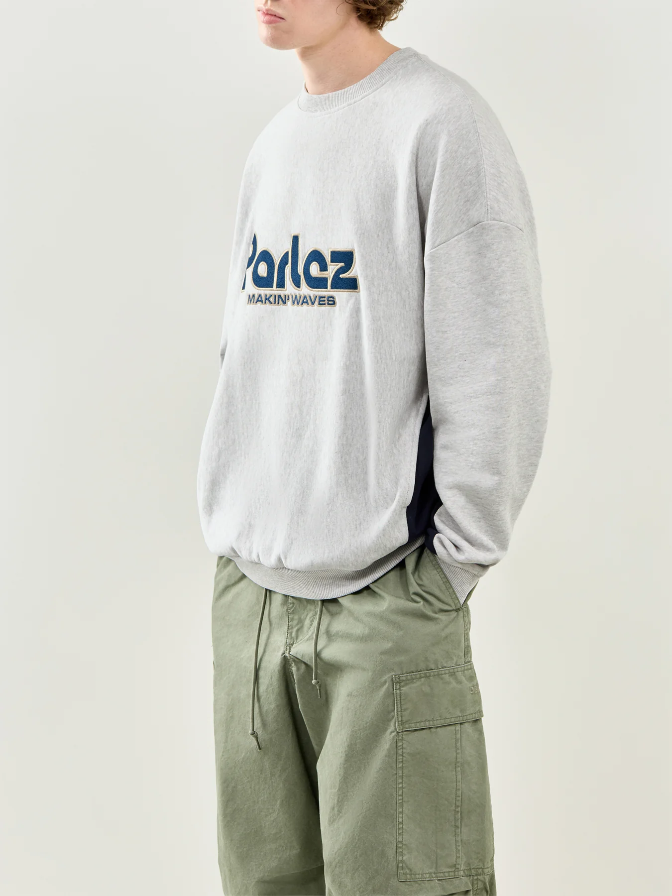 Campus Sweatshirt Grey - Image 4