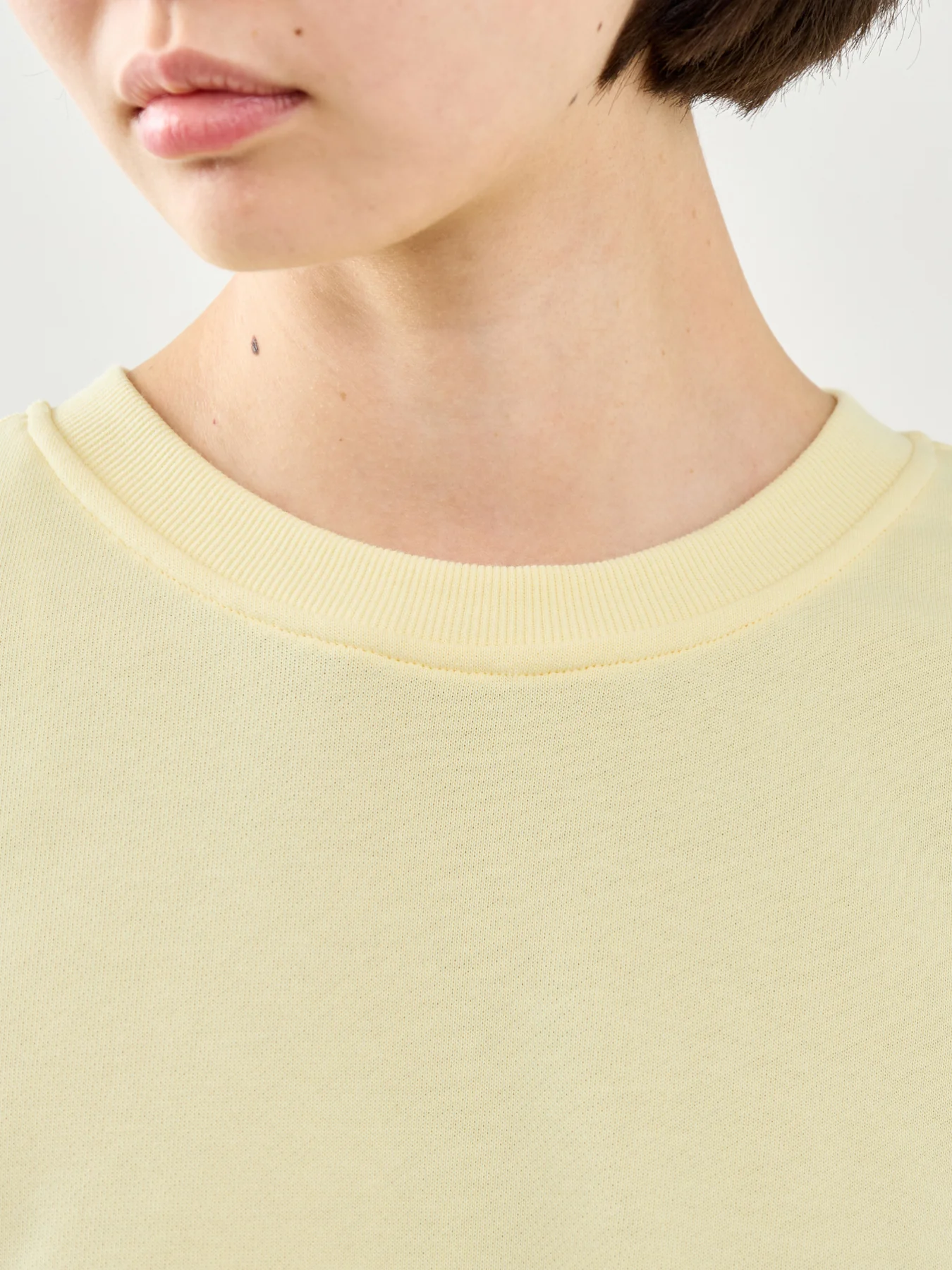 Chilli Loose T-Shirt Yellow - Image 3