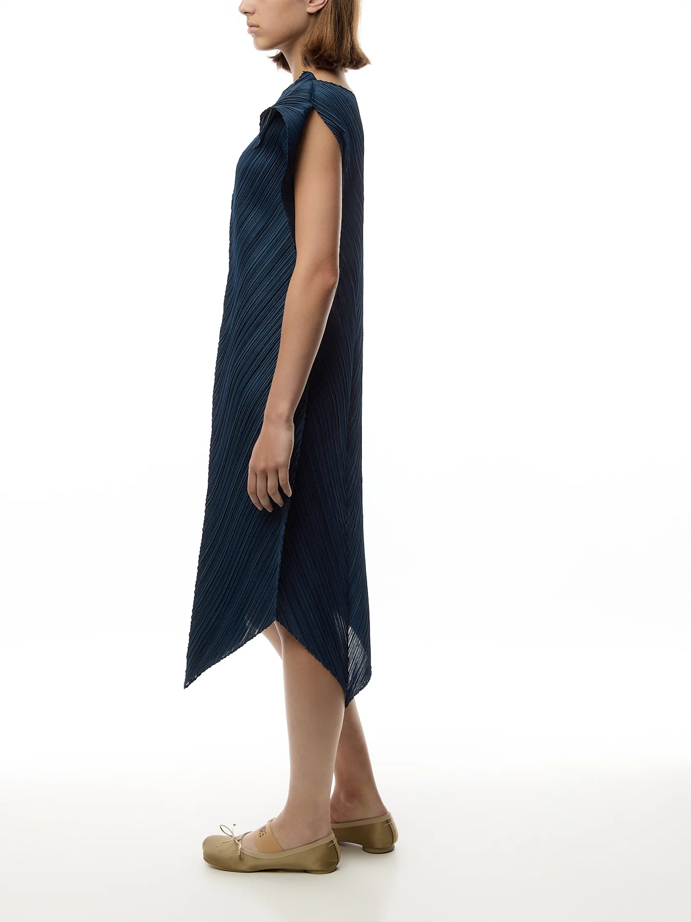 Pleats Sculptural Flare Grayish Navy Dress - Image 4