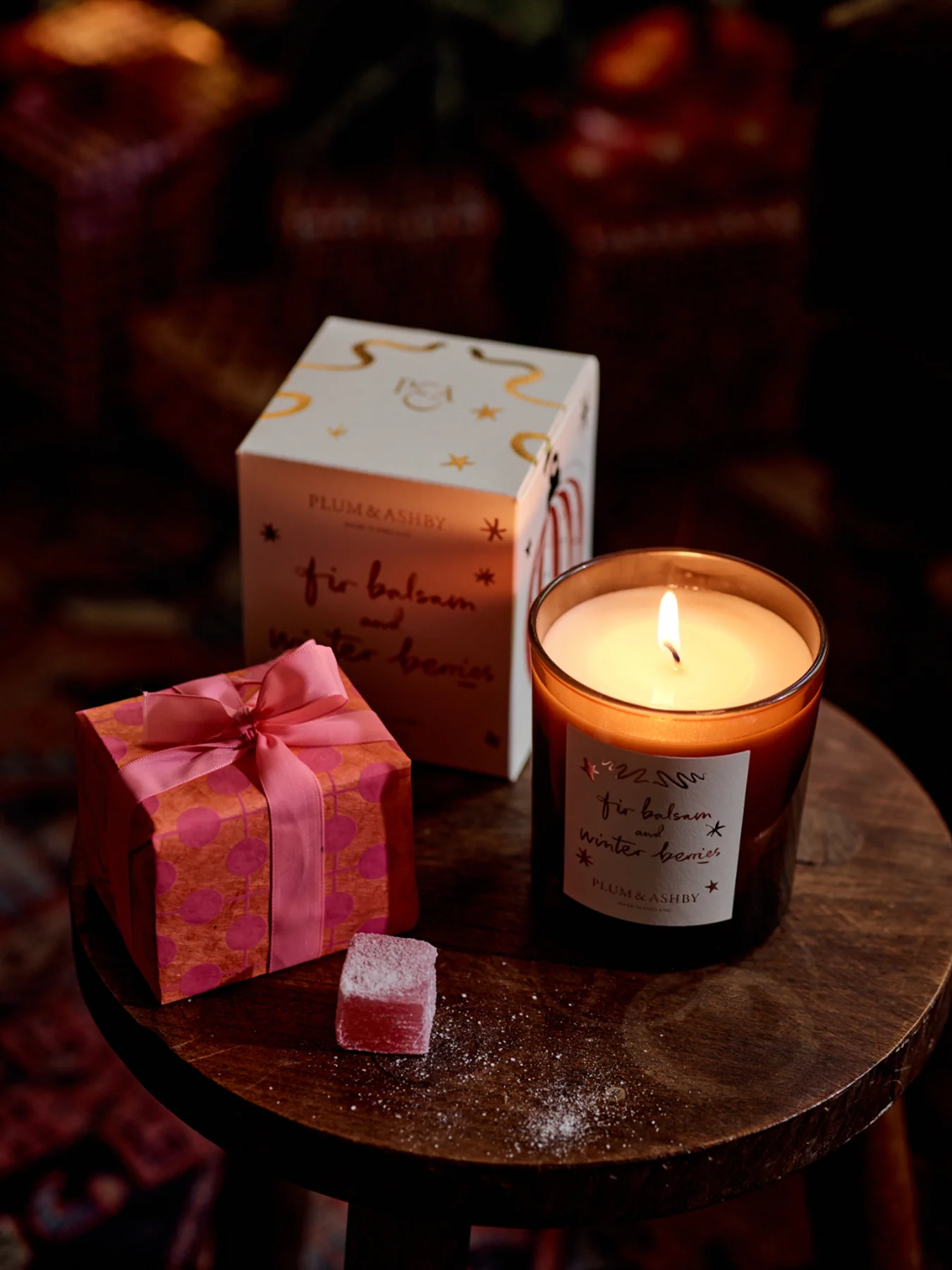 Fir Balsam & Winter Berries Candle 30cl - Image 2