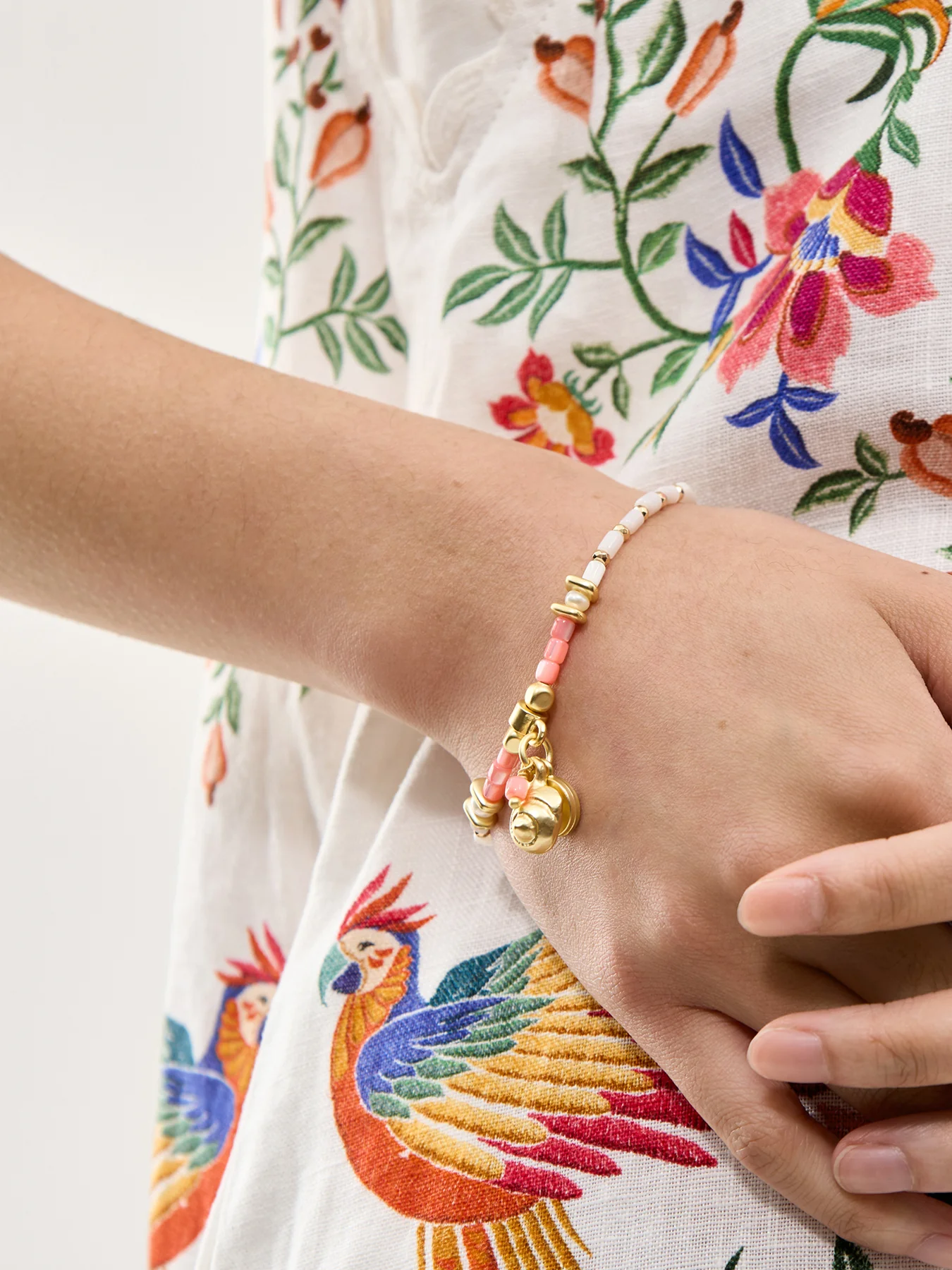Cindy Korn Shell Bracelet - Image 2