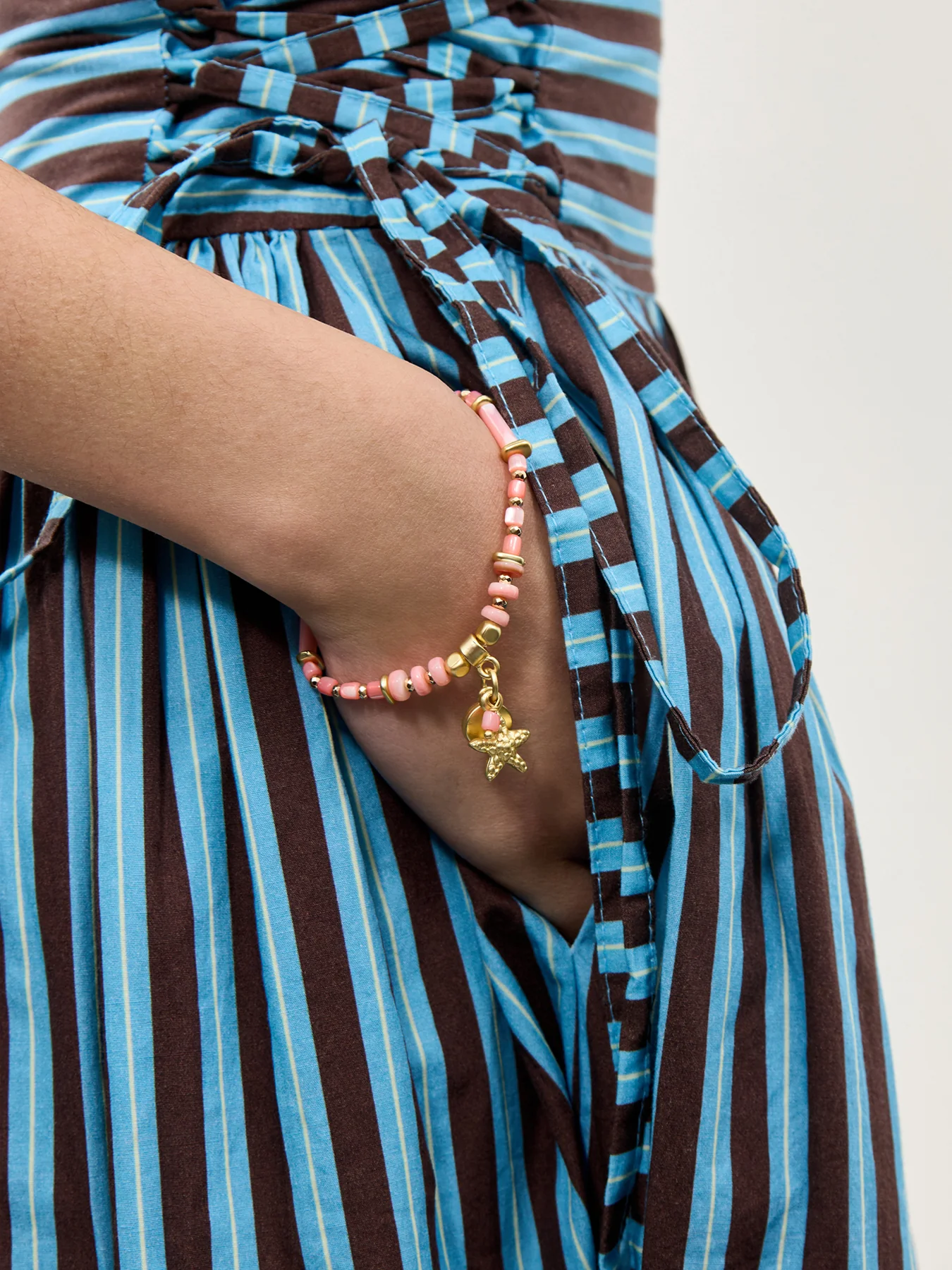 Peachy Starfish Bracelet - Image 2