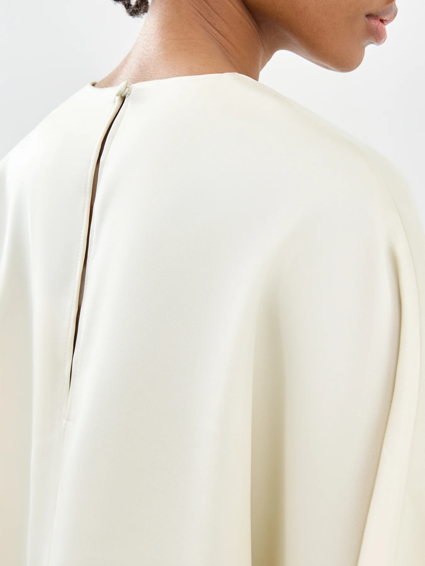 Breya Satin T-Shirt Cream - Image 3