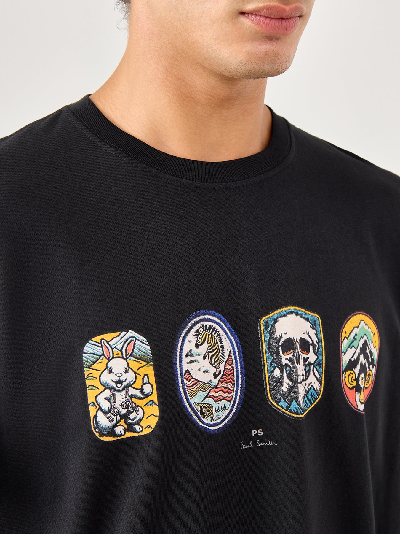Badges Short Sleeves Tee Black - Image 3