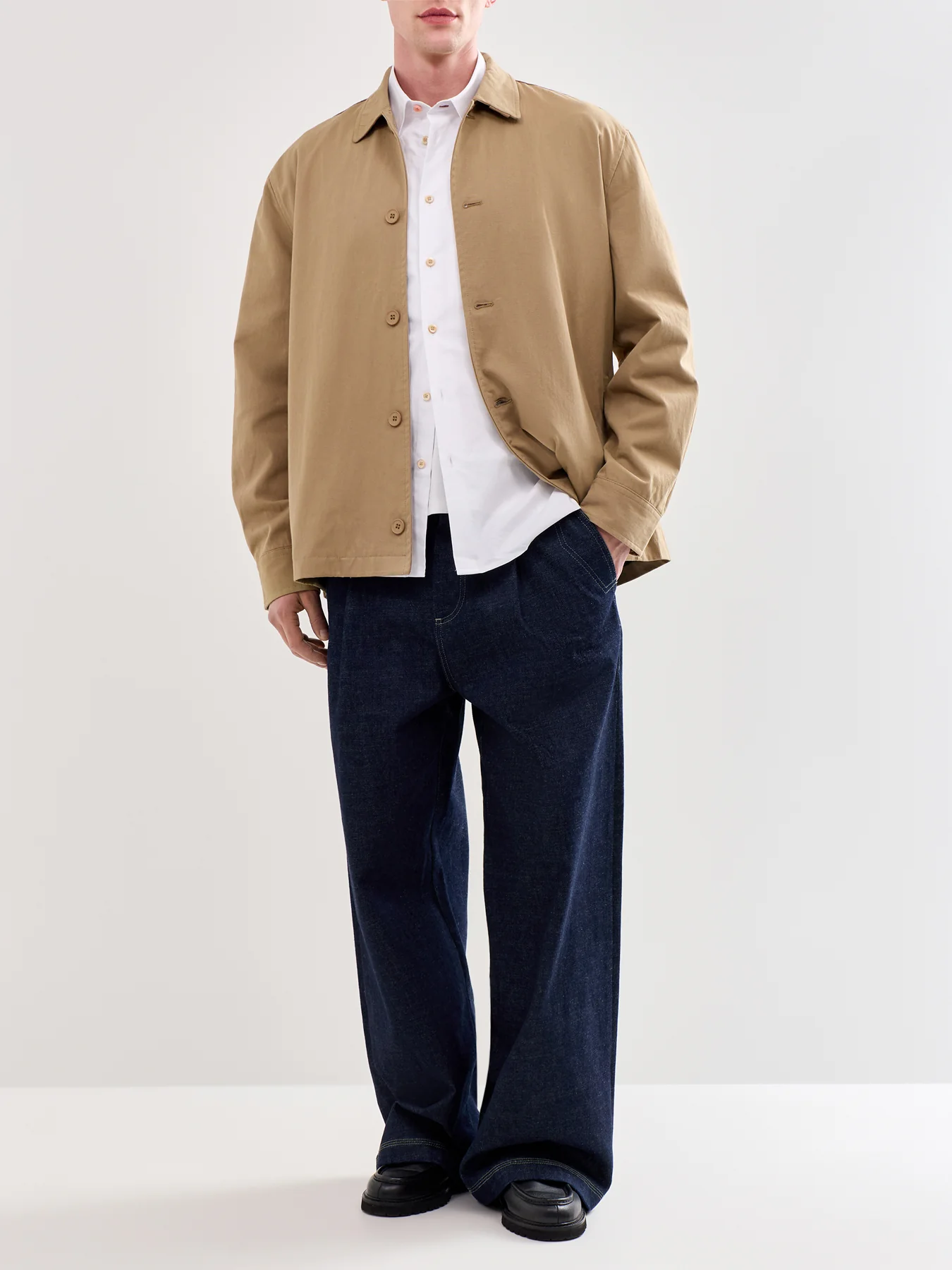Boxy Oxford Short Sleeve Shirt White - Image 2