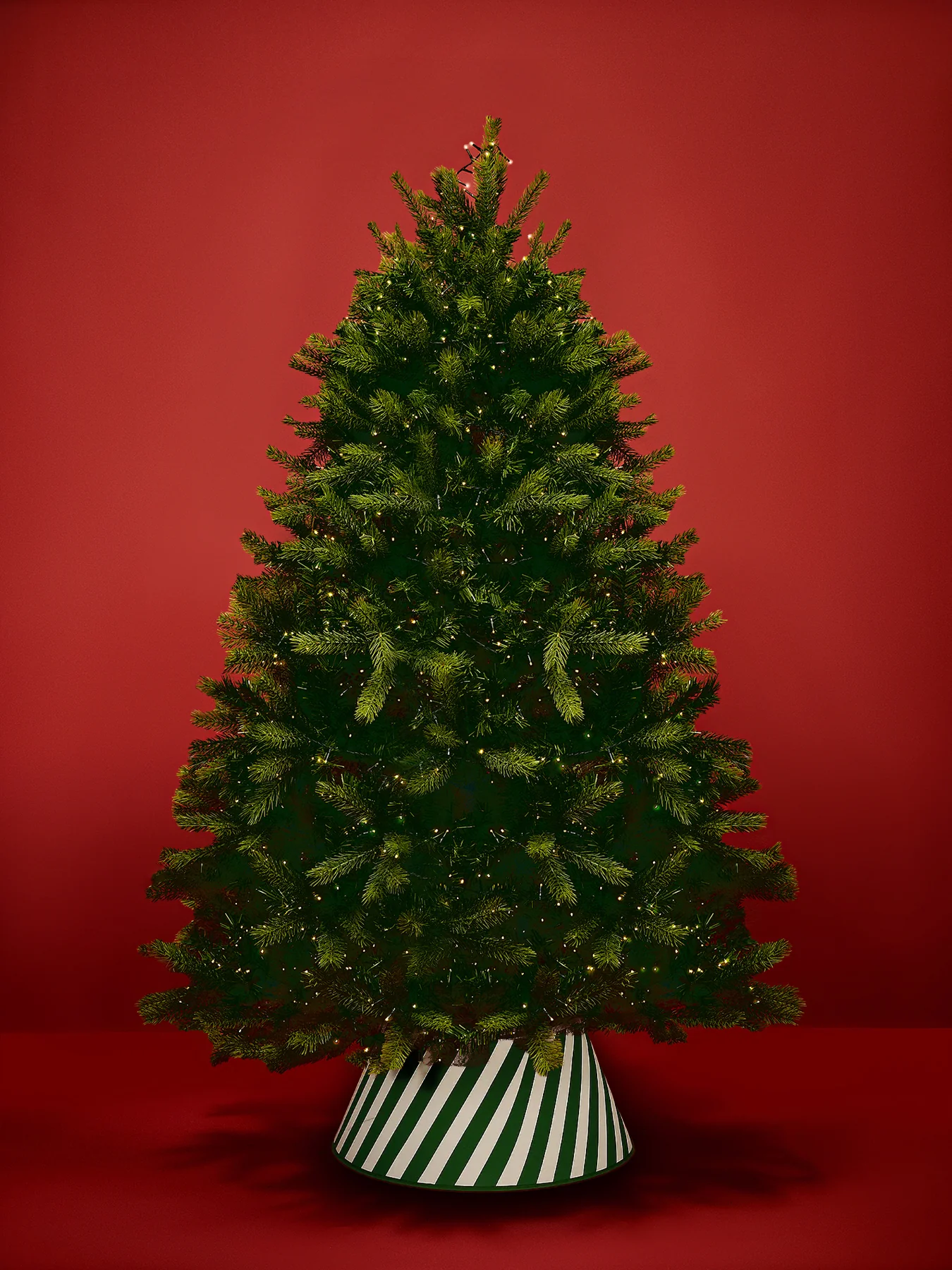 Surrey Fir Pvc Christmas Tree Led Lit 6ft - Image 2