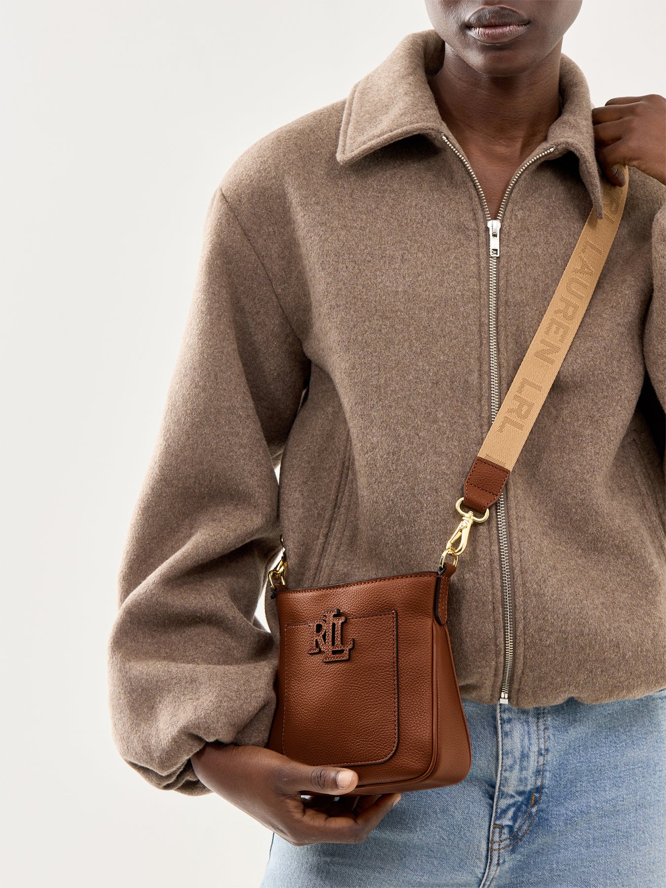 Cameryn Small Leather Crossbody Bag Tan - Image 2