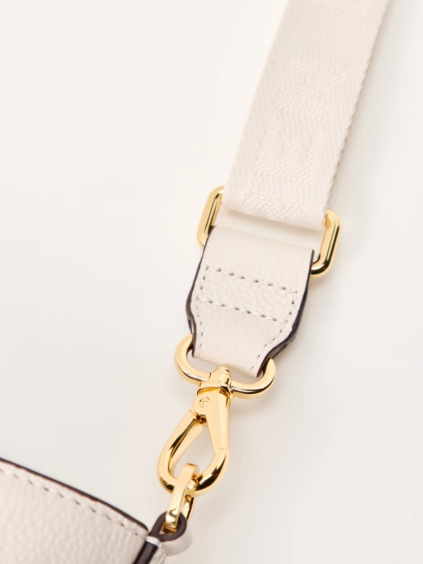Cameryn Small Crossbody White - Image 5
