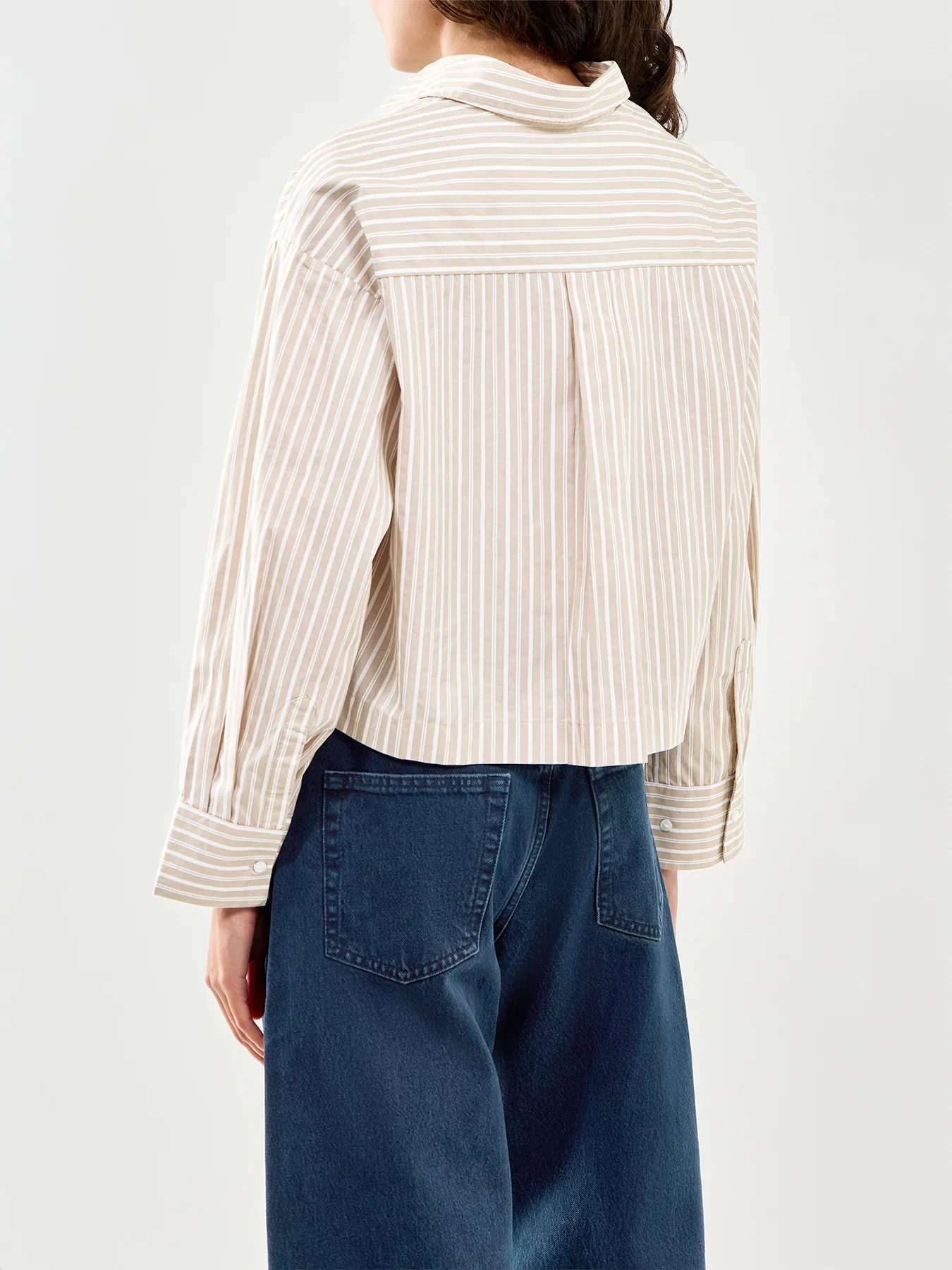 Astha Cropped Boxy Shirt Cream - Image 5
