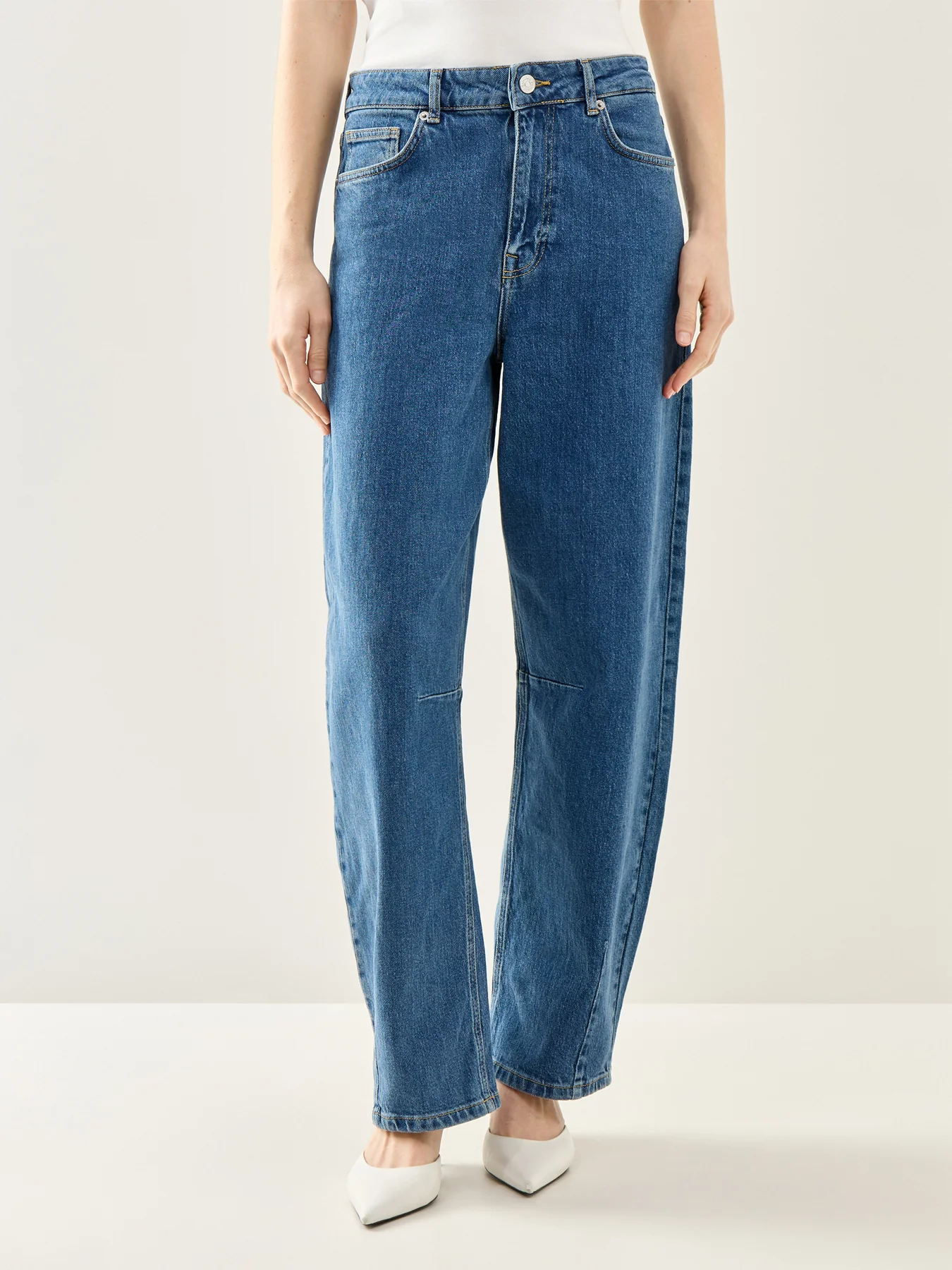 Loose Barrel Ane-Kori Mid-Waist Jeans Blue Denim - Image 4