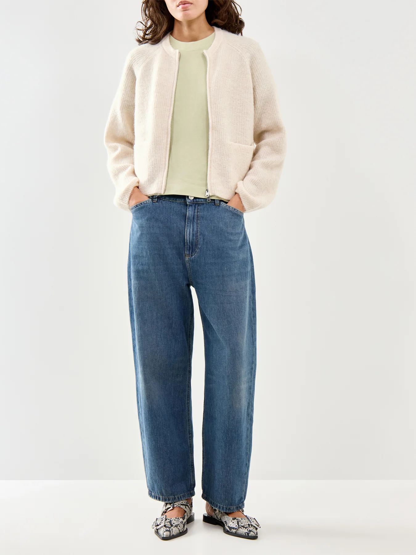 Short Knit Cardigan Cream - Image 2
