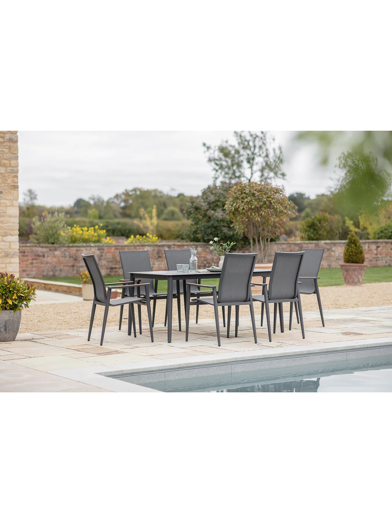 Sofia 6 Seat Garden Dining Set Anthracite - Image 4
