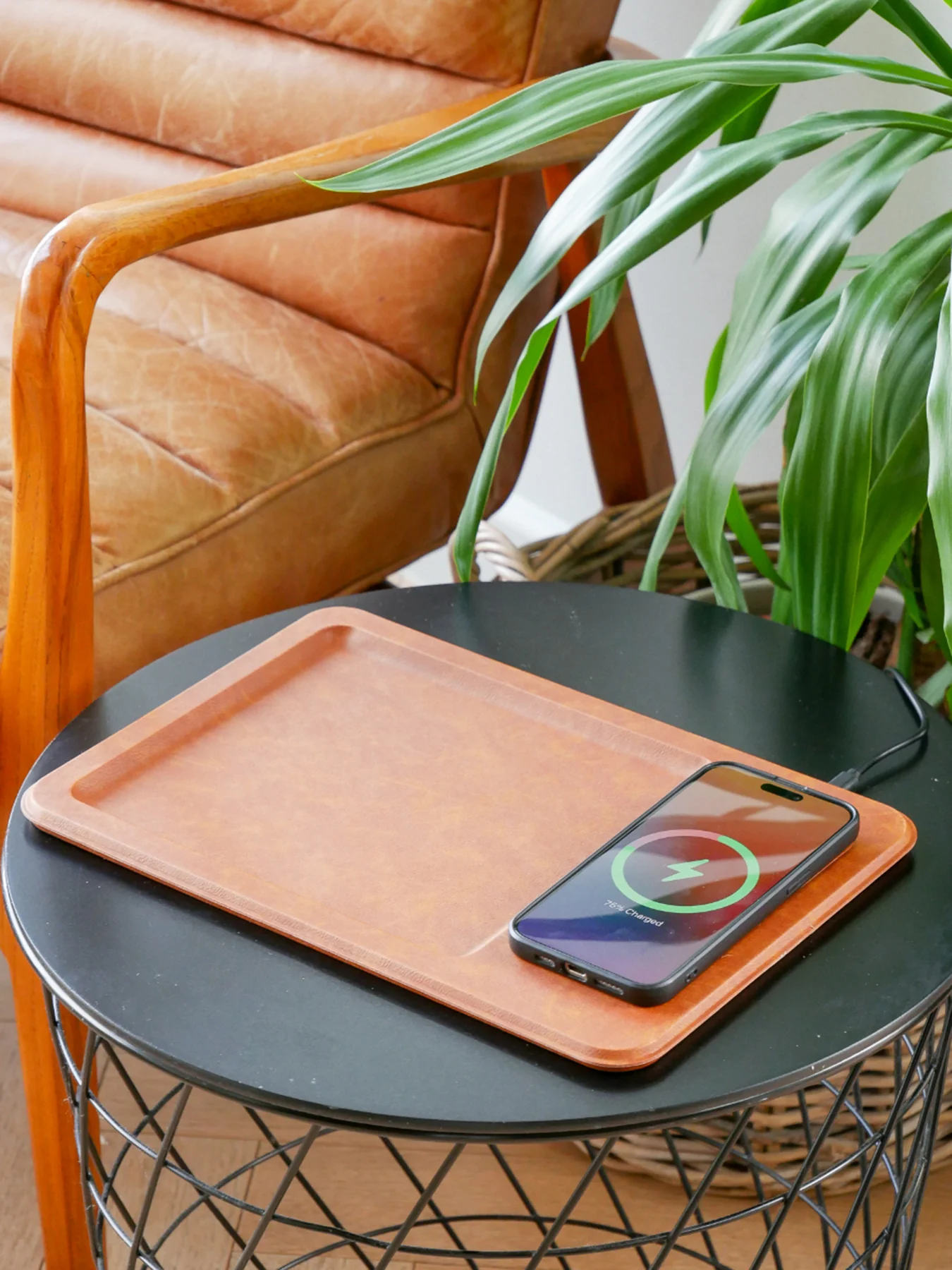 Leather Wireless Charger Tray Brown - Image 2
